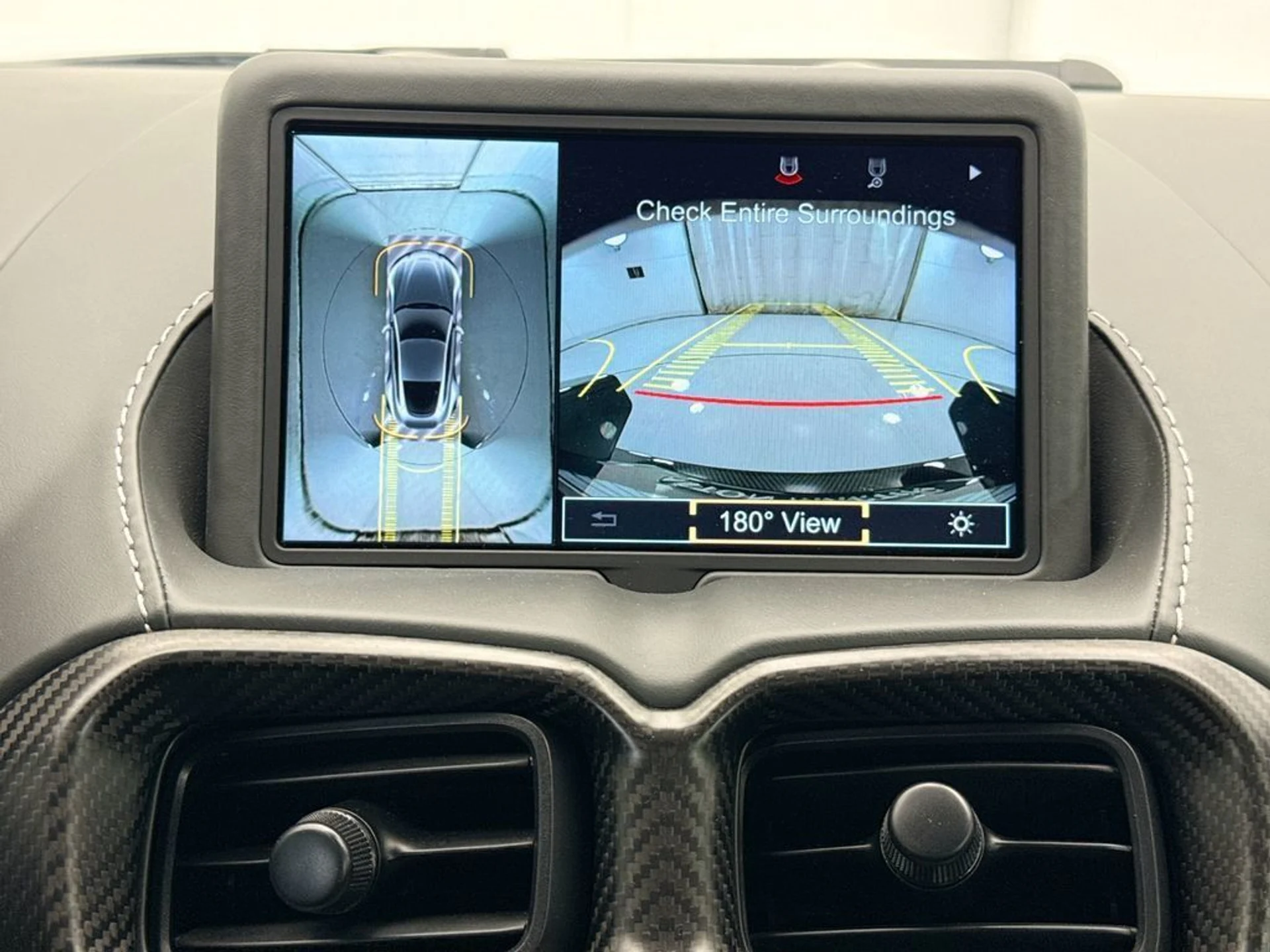 mph014_2951539751_used_2023_aston_martin_vantage_v12coupe_8119_23004338_15_1024_f9f4c2a10e