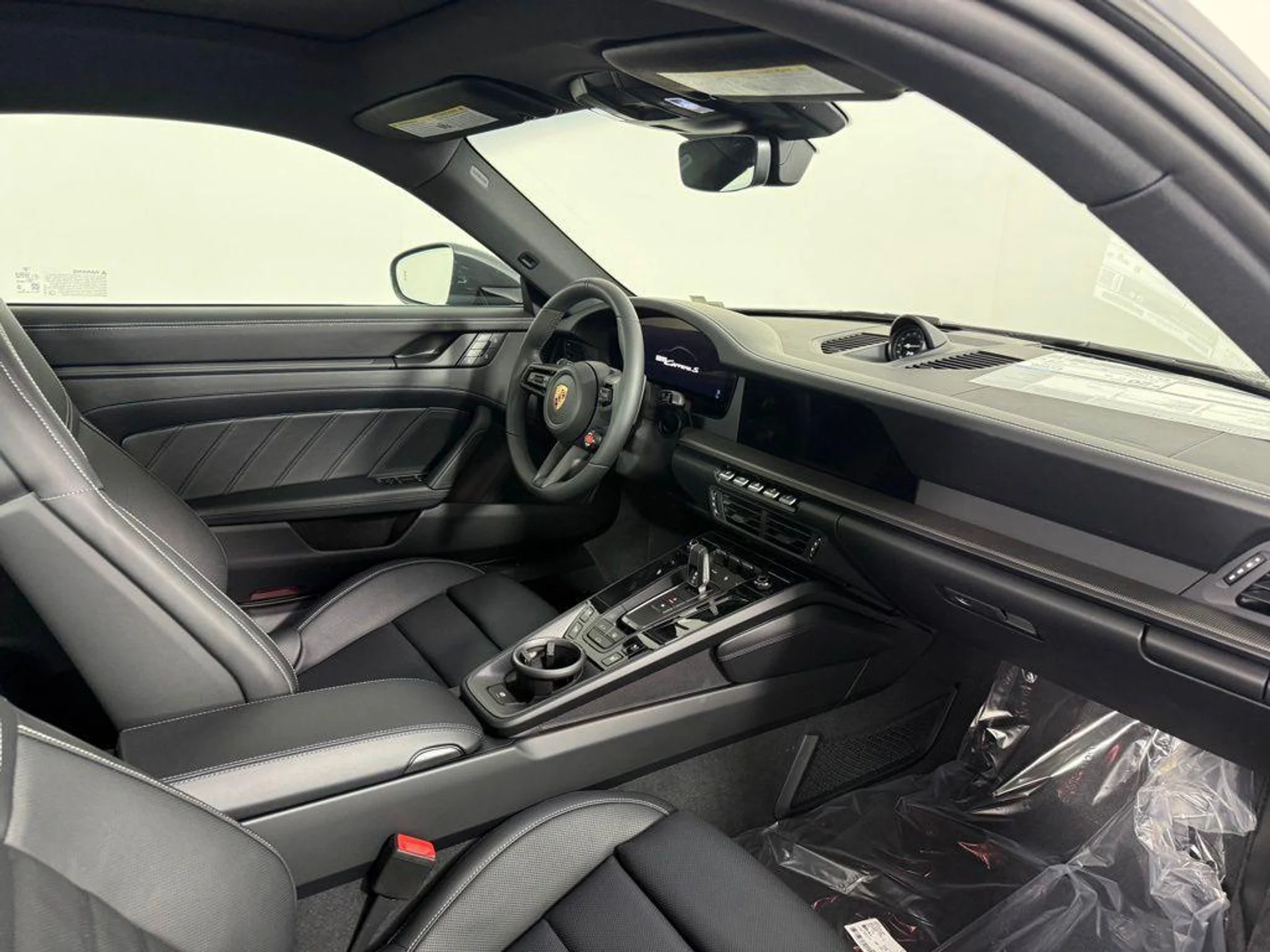 mph014_2952867847_yf_F1cy1sb_ZE_Tfkjz_M_Vr_Iv_N_Wsq4w_67e187d535