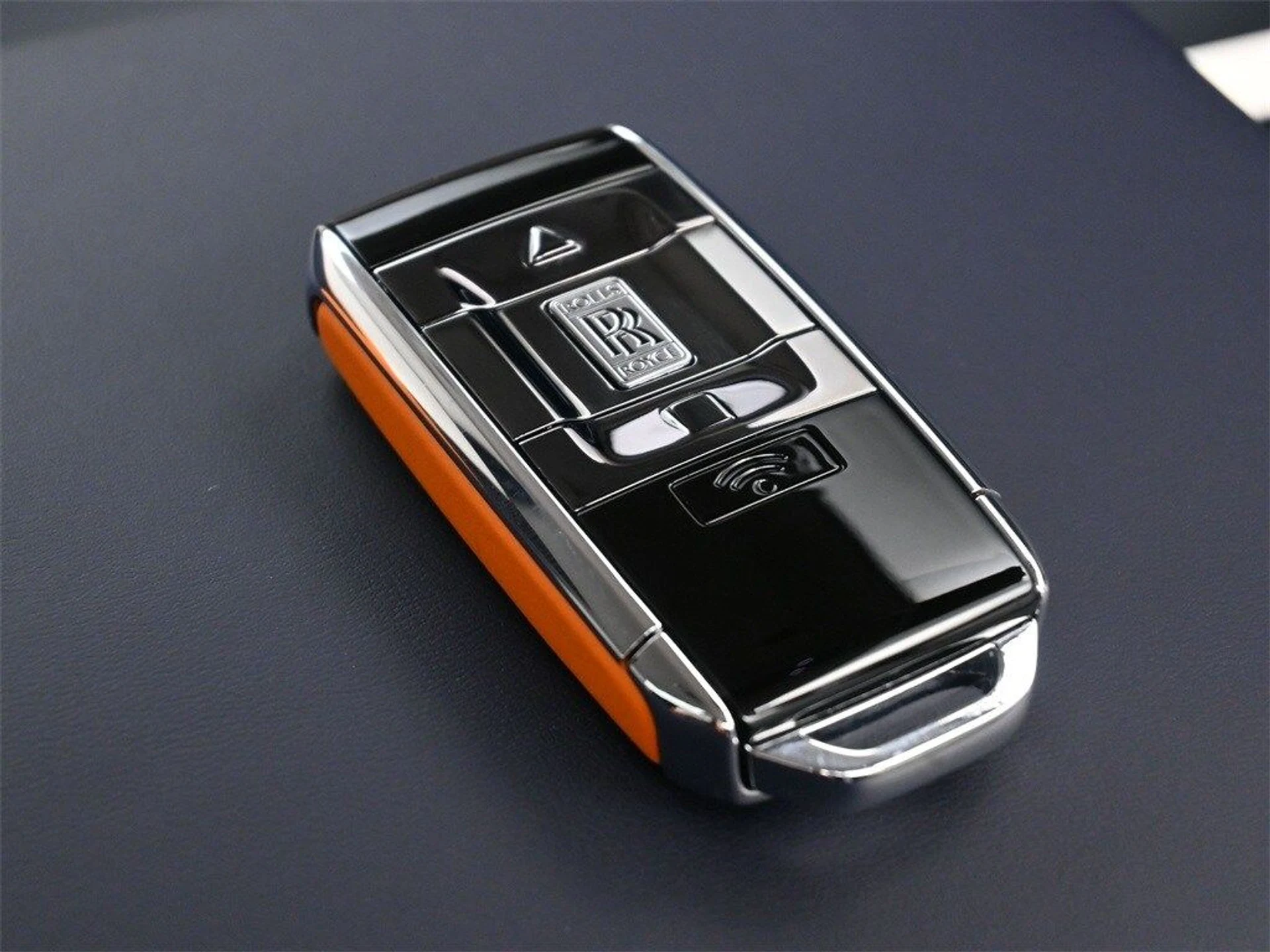 mph014_2953213306_09c81b0a36caba53a7df10ec69271faex_8d4c870fc9