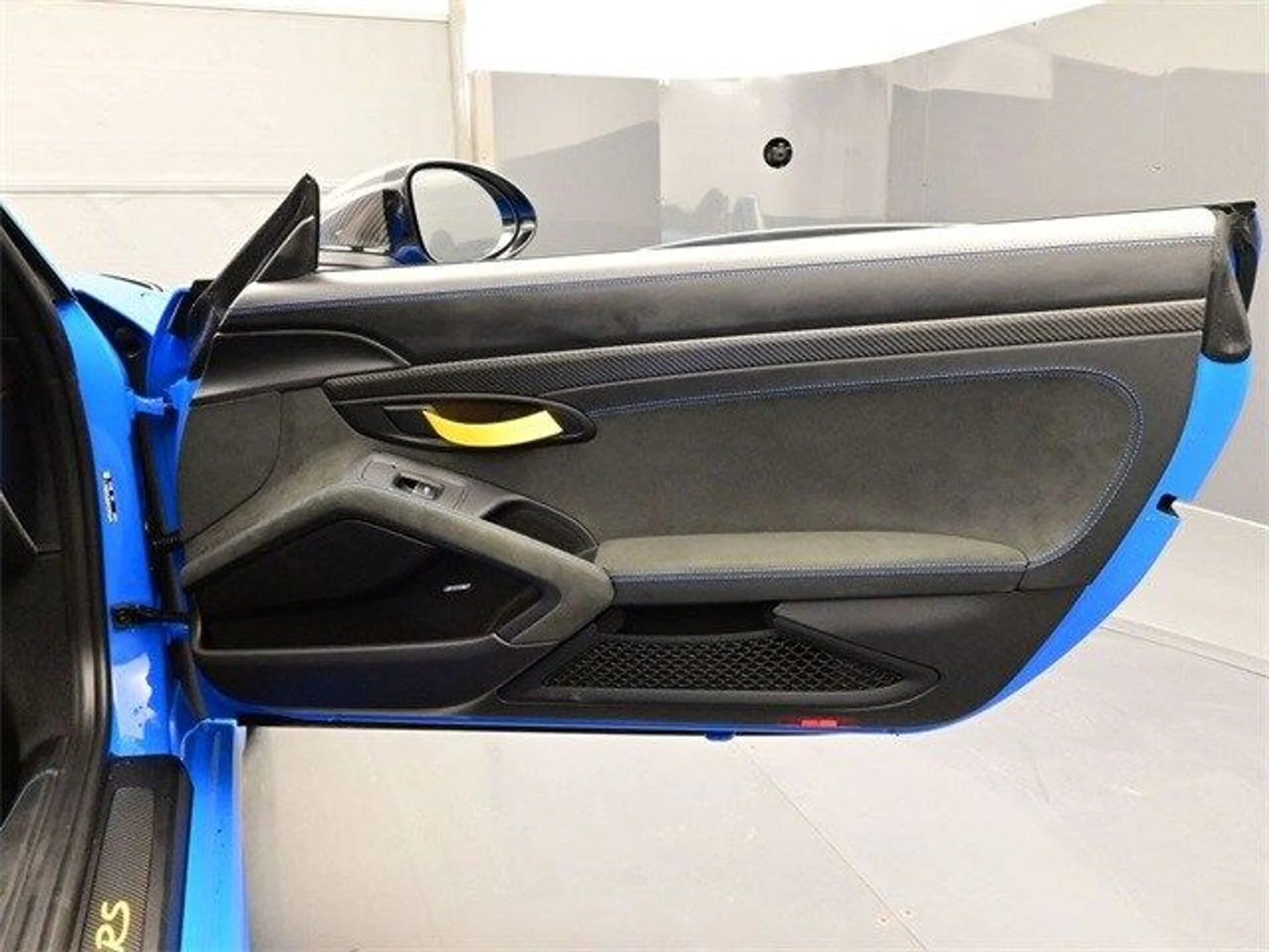 mph014_2954032201_31e7514cbce5a3b8d4d86b5f9ccdb36ax_2c241fb98e