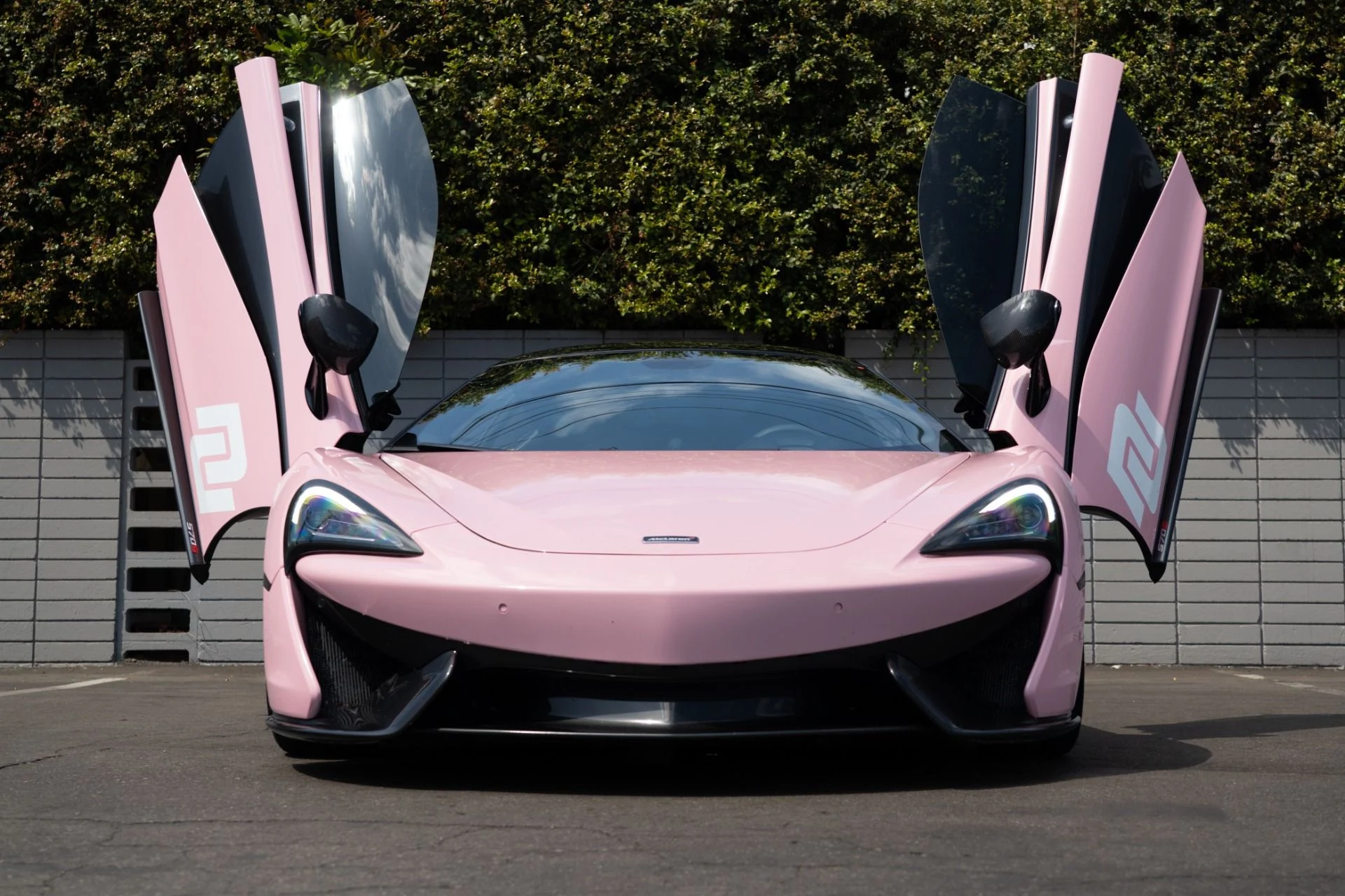 mph014_2968303884_Used_2018_Mc_Laren_570_S_Spider_1757711863_1104300794