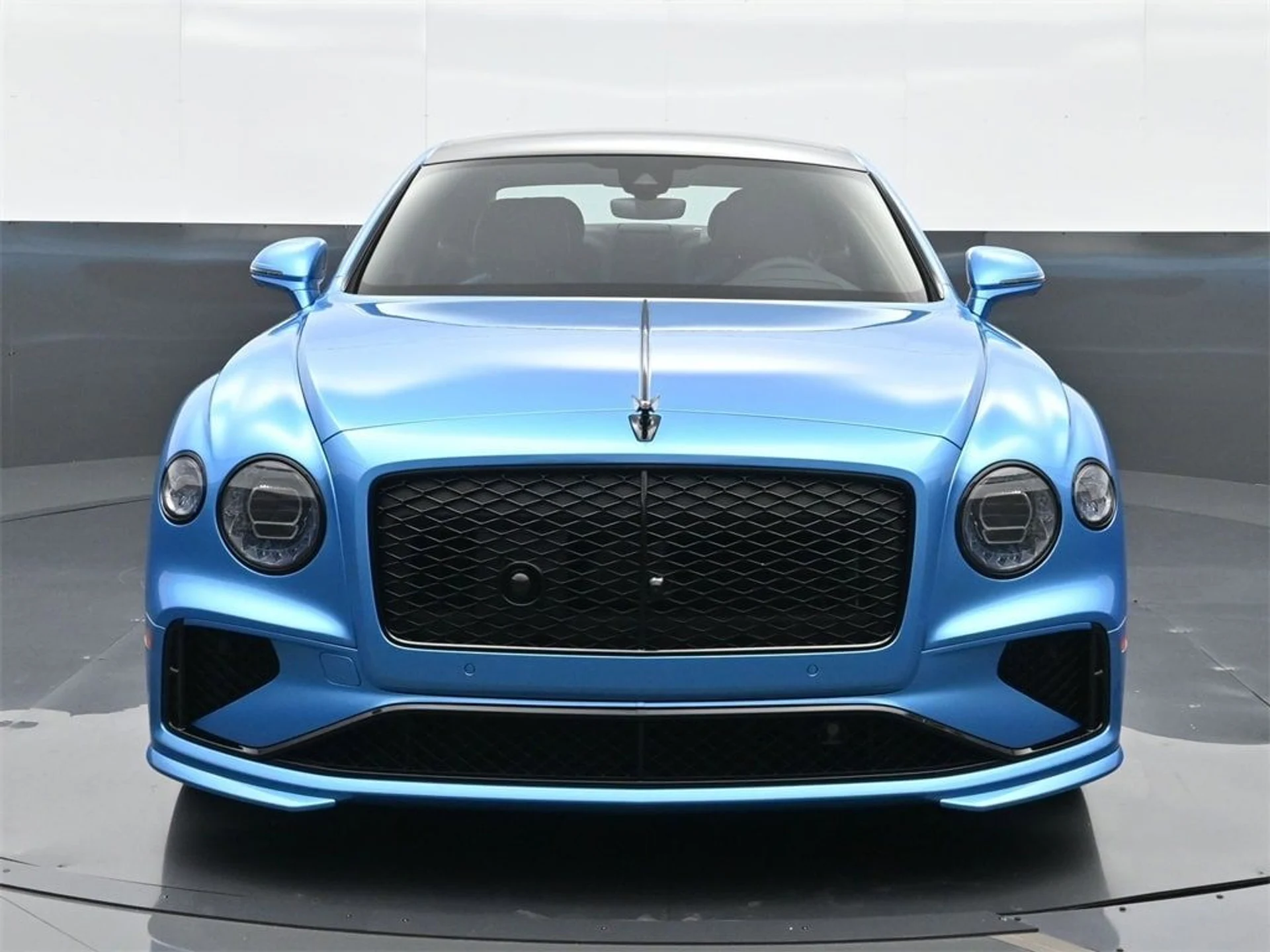 mph014_296891084_2c77b29a68f2ebf913a651abd774bb50x_ebd743de11