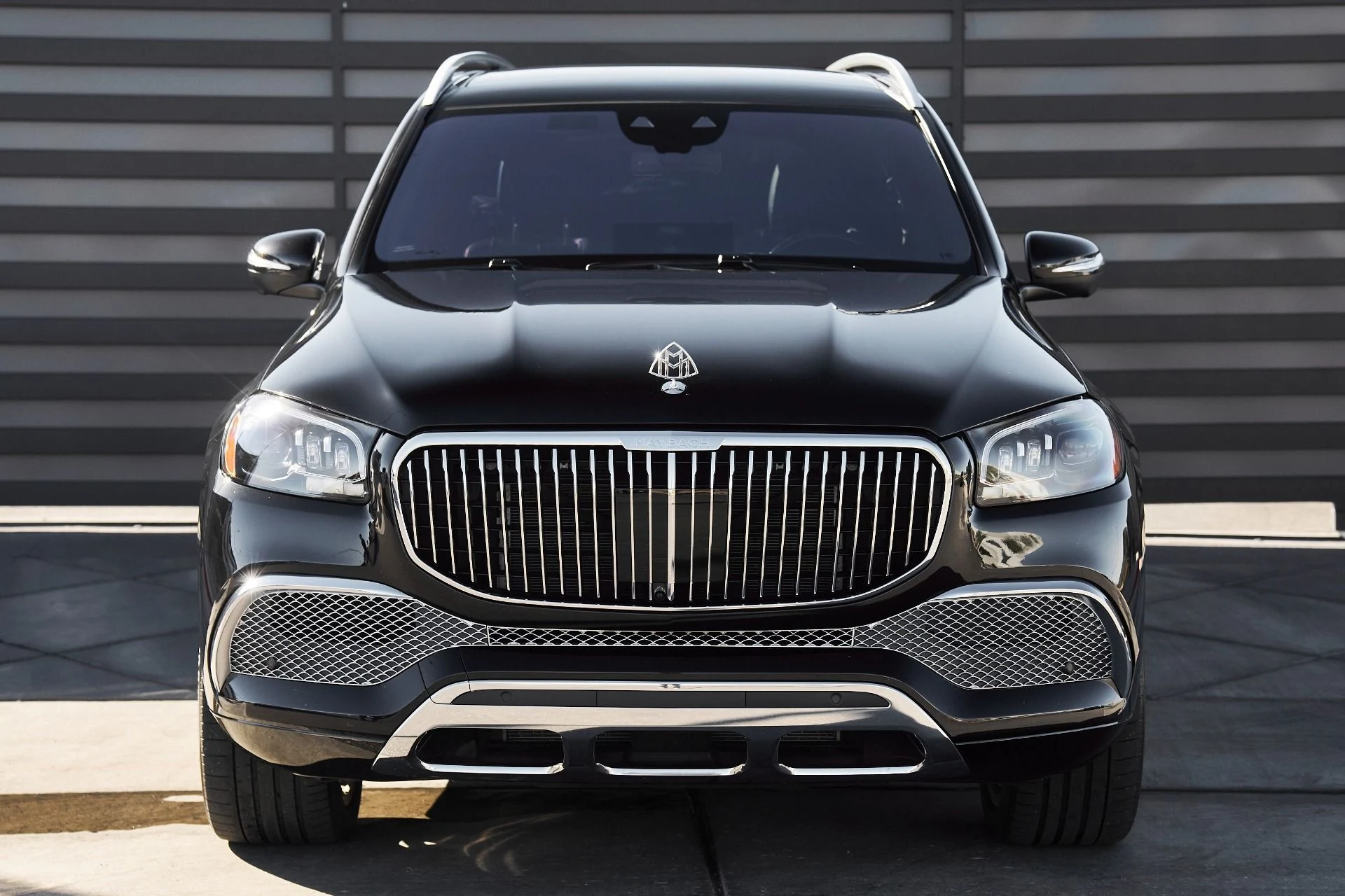 mph014_2970862133_Used_2021_Mercedes_Benz_GLS_Maybach_GLS_600_1761357277_55ea3aced9