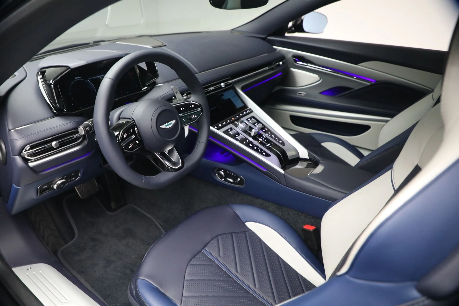 mph014_2979537224_New_2026_Aston_Martin_DB_12_S_1780512409_b5f0b39503