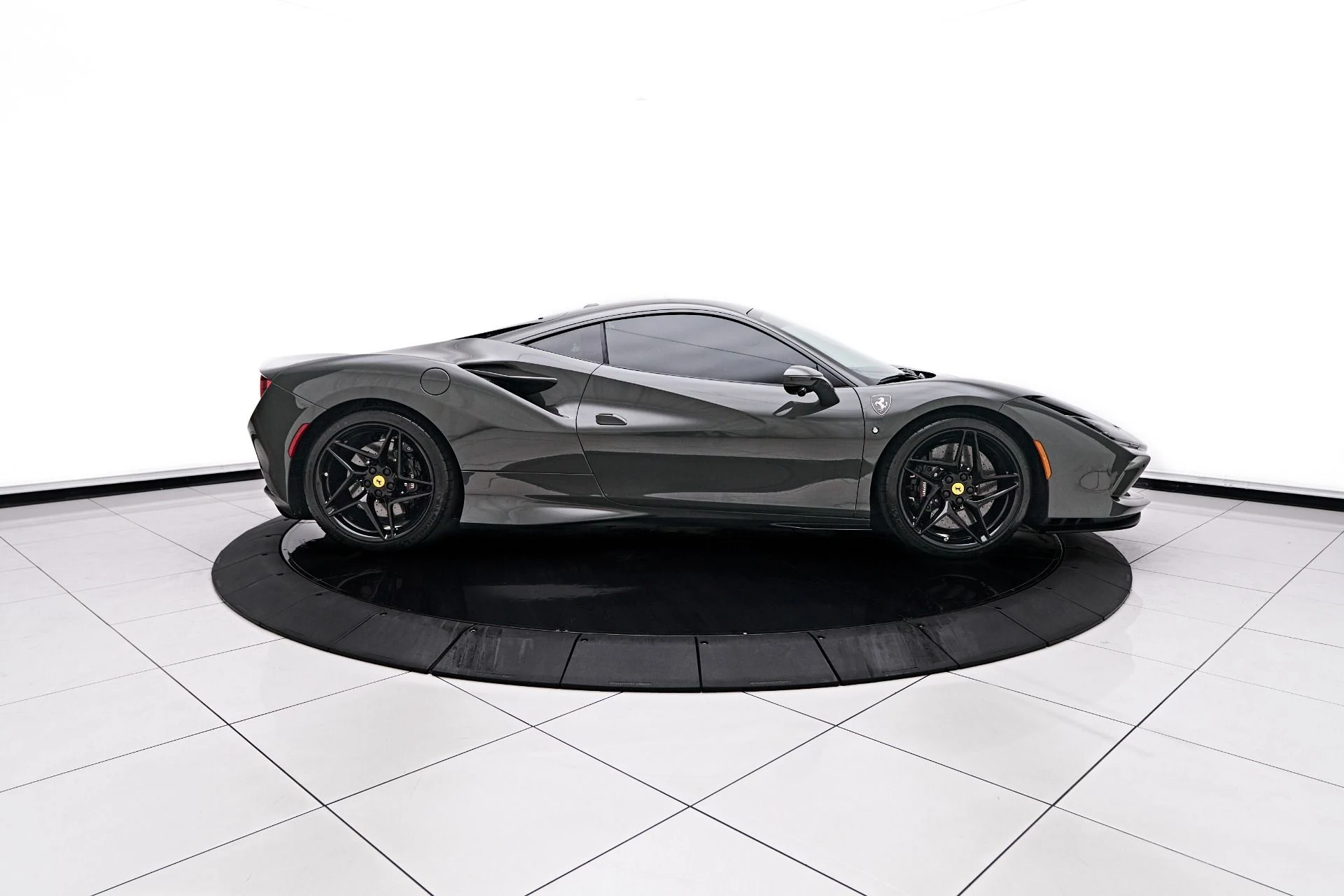mph014_298224060_Used_2022_Ferrari_F8_Tributo_Base_1754445806_6362b7925d