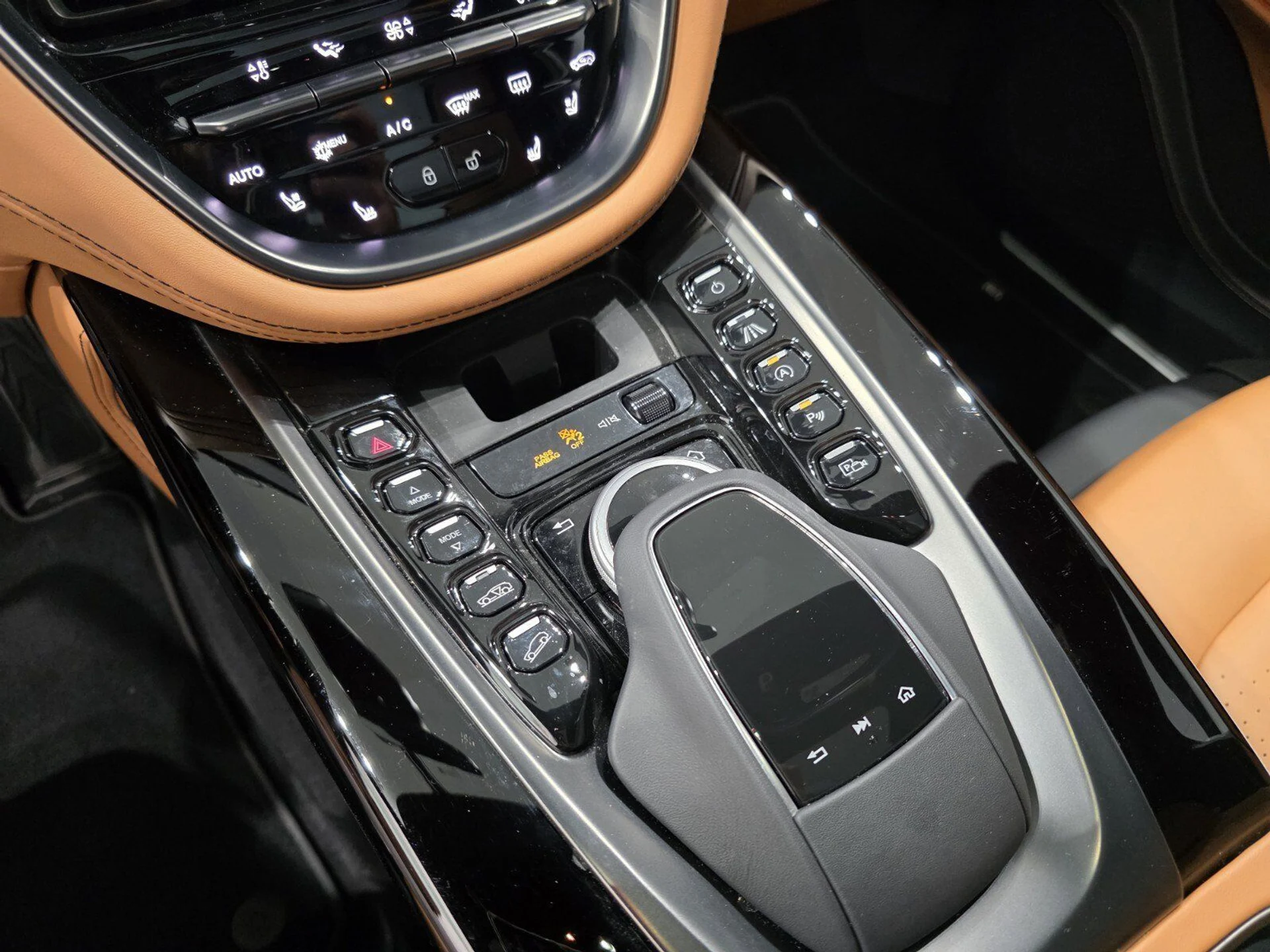 mph014_2985761357_938cc119cb3bce926029da3853f9b6b5_96938805ed