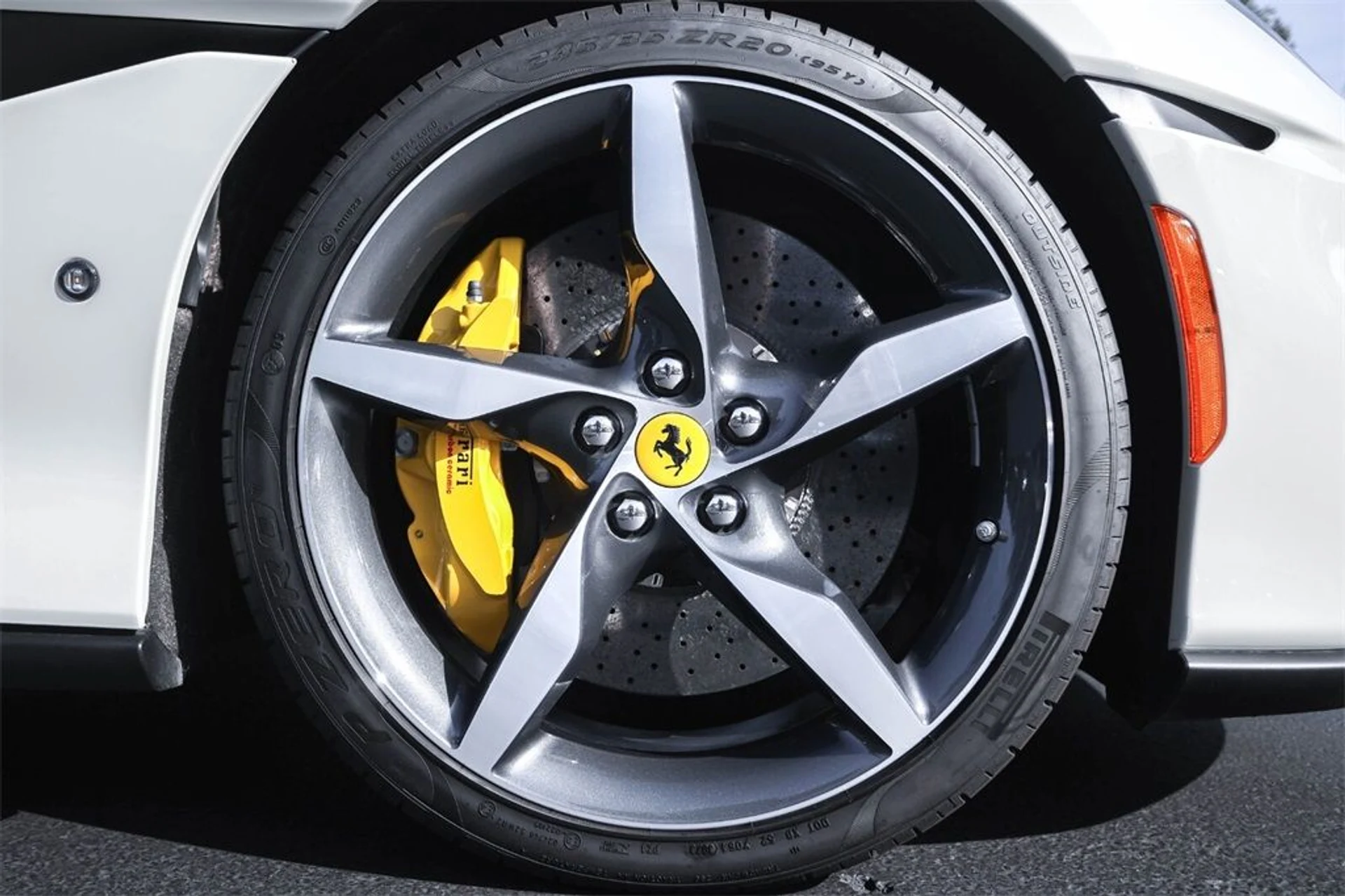 mph014_2987225218_bf018fc19a07da1aef9a0c05b138e456_52d6c04b77