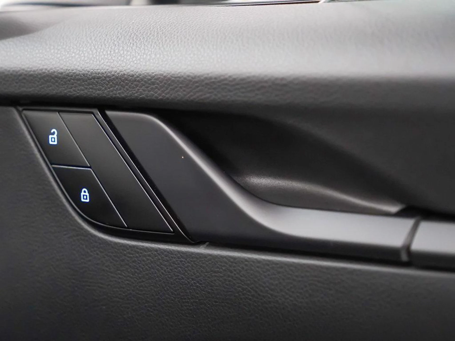 mph014_2989483708_64a_Q_s3g_MEVGH_Dm_Z_Dbz_F_Sv4u_DM_6ead847d3c