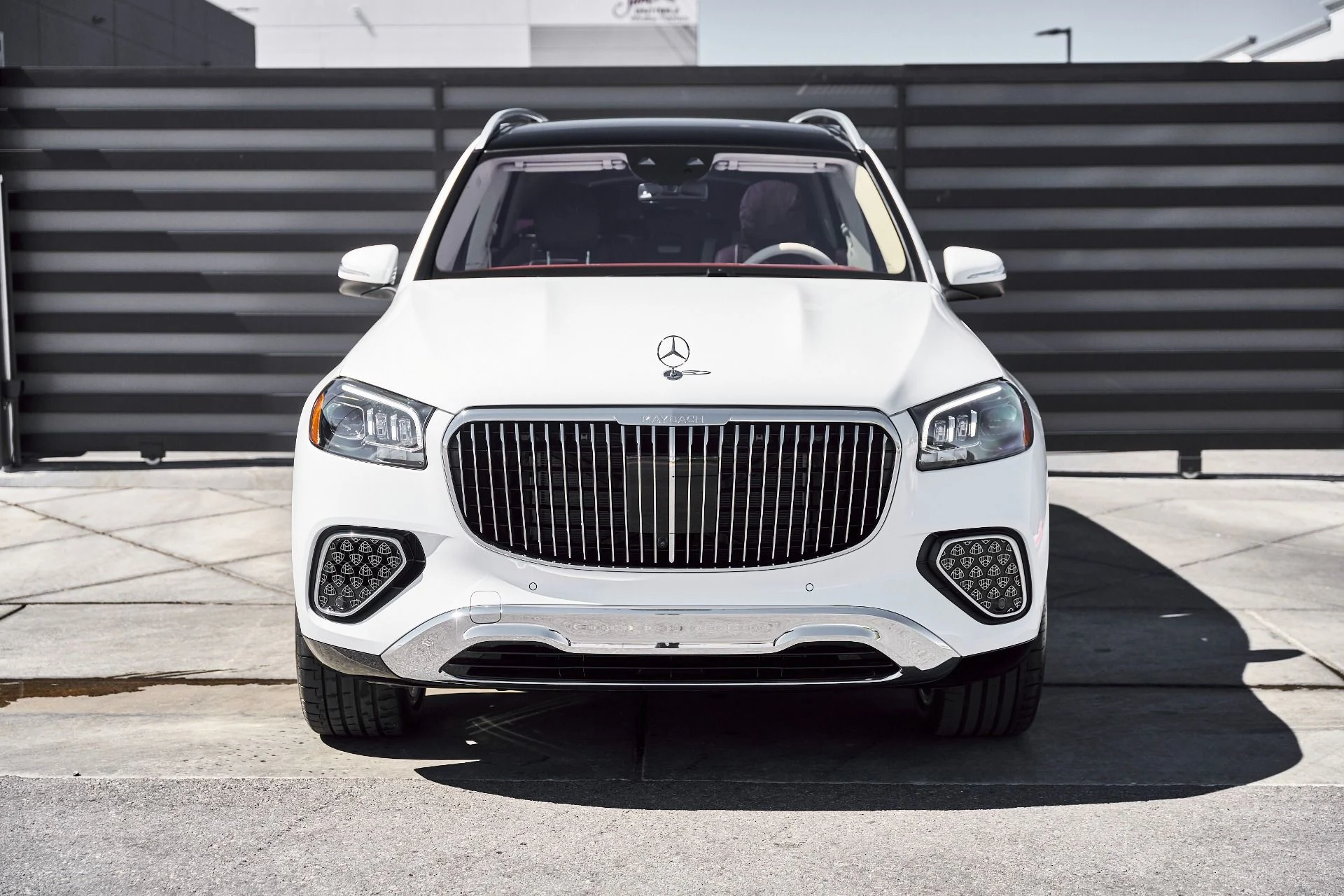 mph014_2996407424_Used_2026_Mercedes_Benz_GLS_Maybach_GLS_600_1777074057_ea210ef0f7