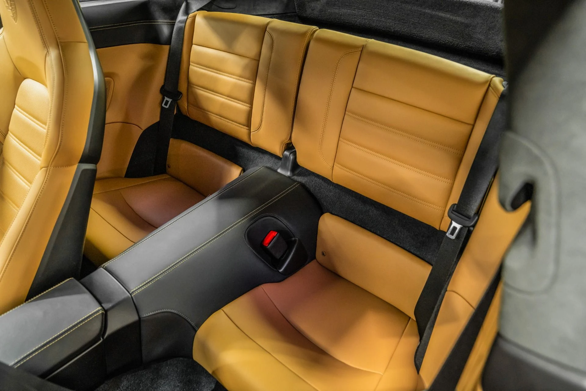 mph014_2996738420_Used_2024_Porsche_911_Turbo_S_Incredible_Spec_Exclusive_Manufaktur_Interior_LOW_Miles_1761923421_6d3a8ccedd