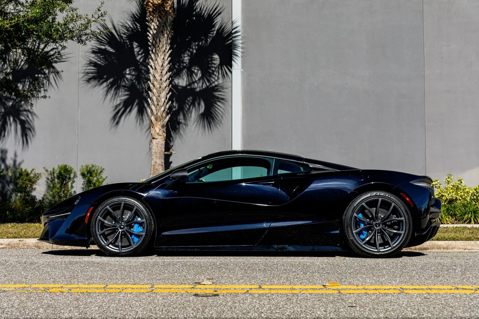 mph014_299826142_396_p15_l_ee204809dd