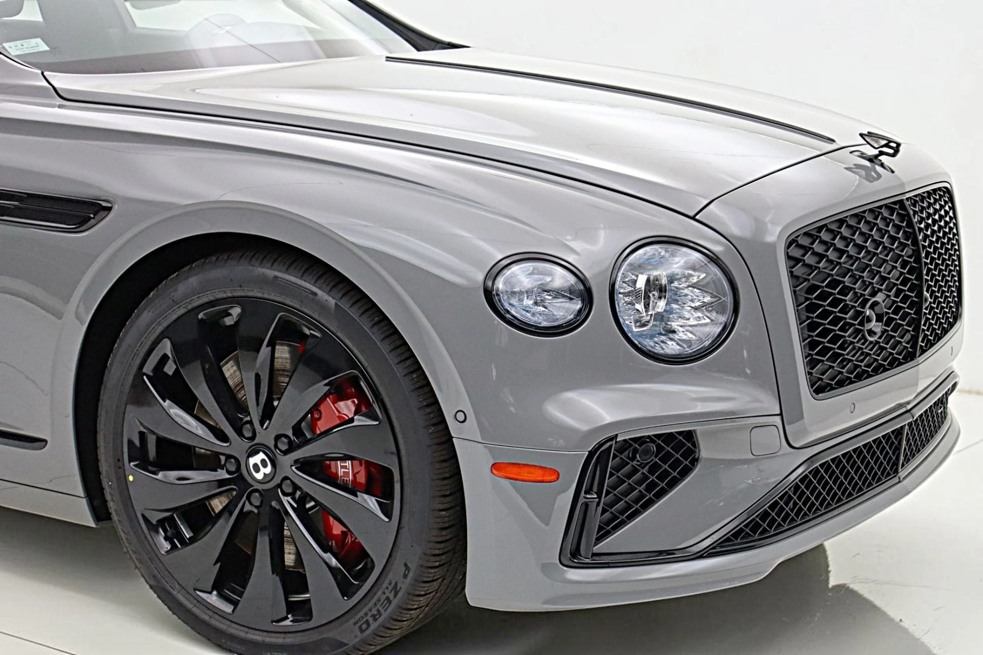 mph014_3005074070_New_2026_Bentley_Flying_Spur_8cccf982b7