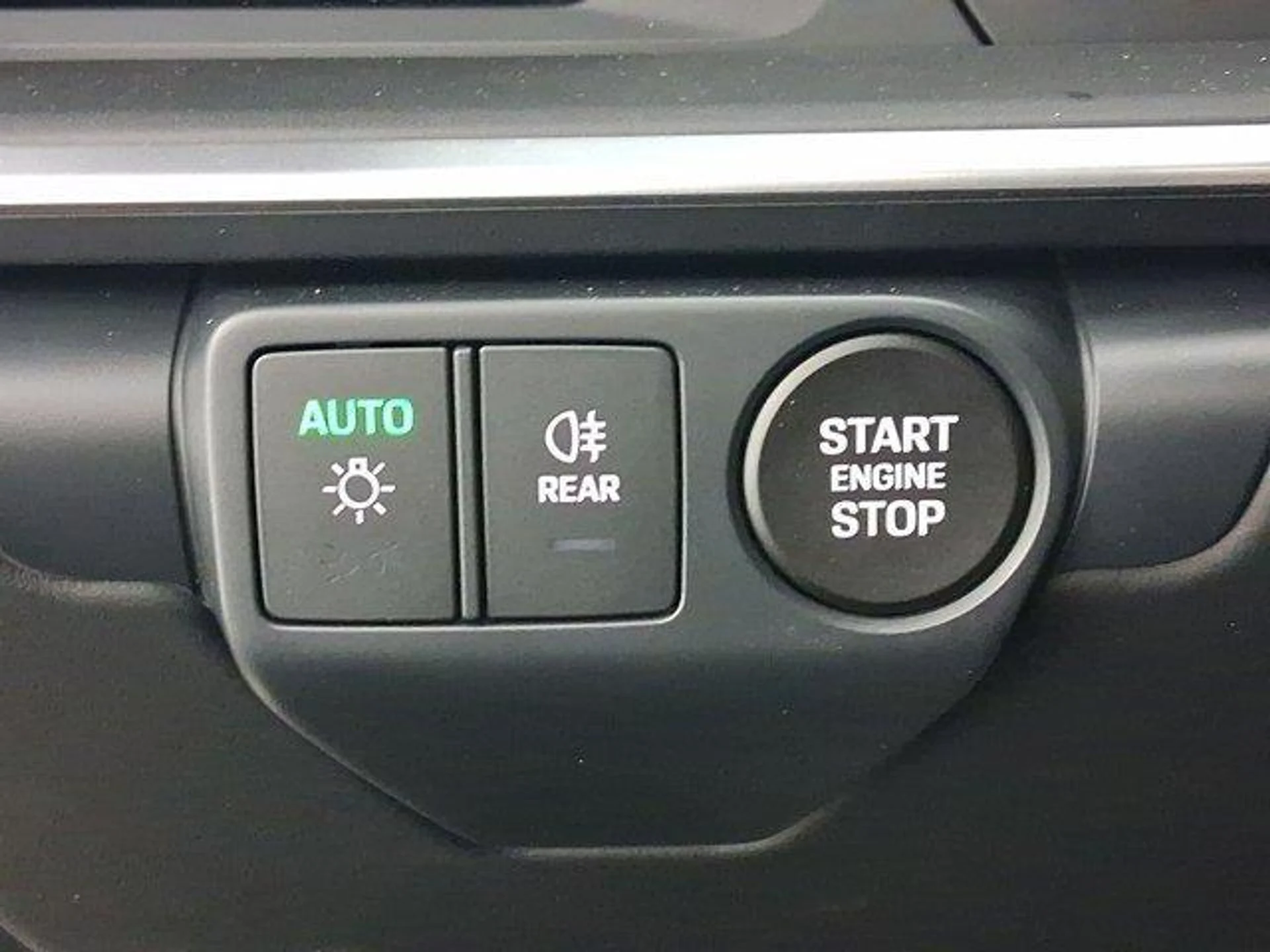 mph014_3013576269_Oj_EQ_9703d_K0_Iy_I4m8_R1_Kf_F9_B8g_A_f671638738