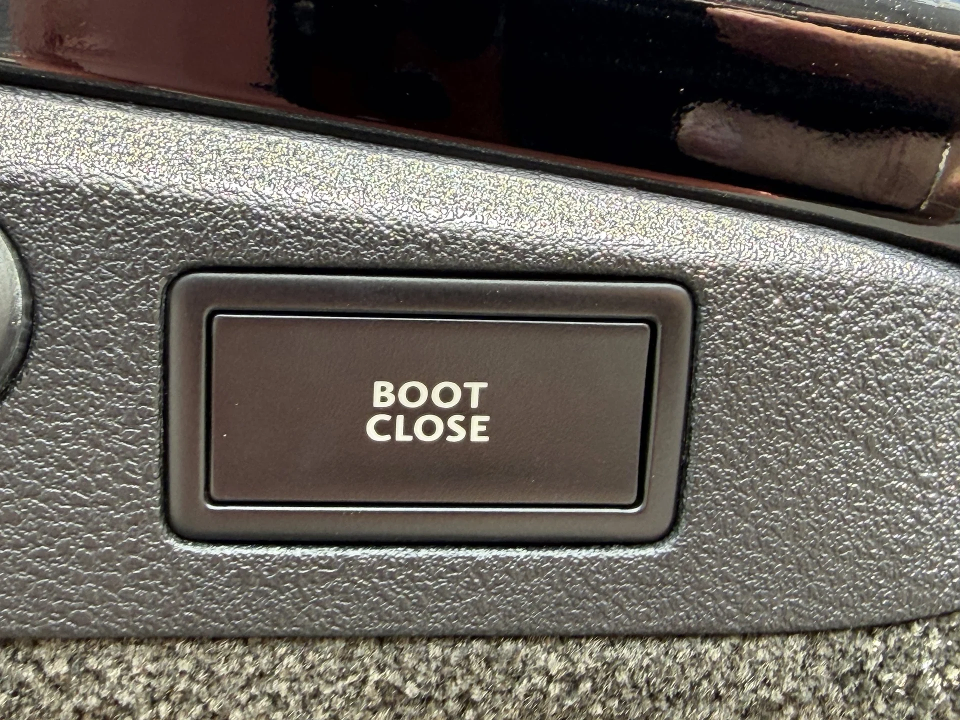 mph014_3016602879_a276f8a0e8c2ada8c581201788062d99x_c3868ea860