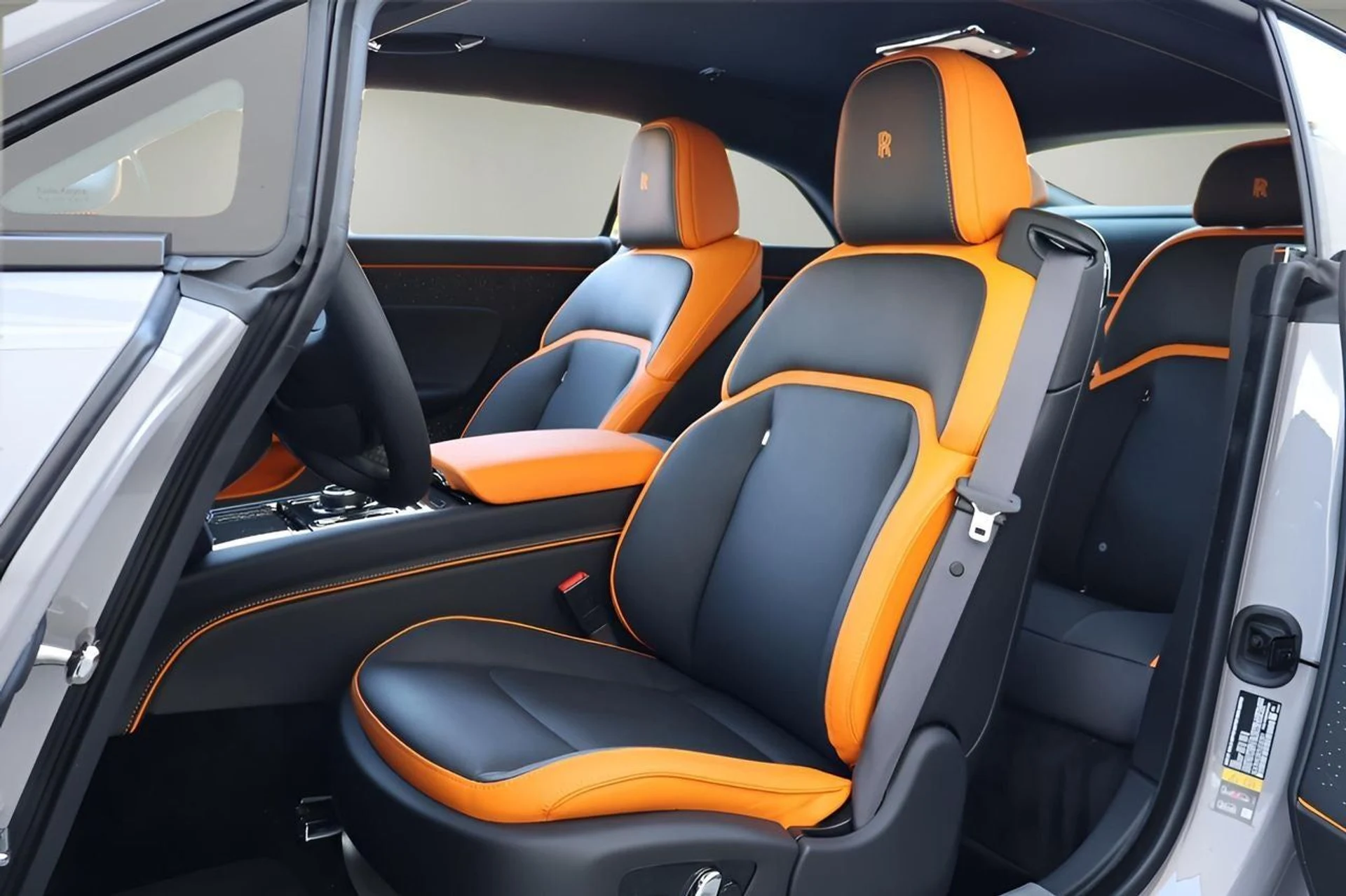 mph014_30181731_15_2882f80109