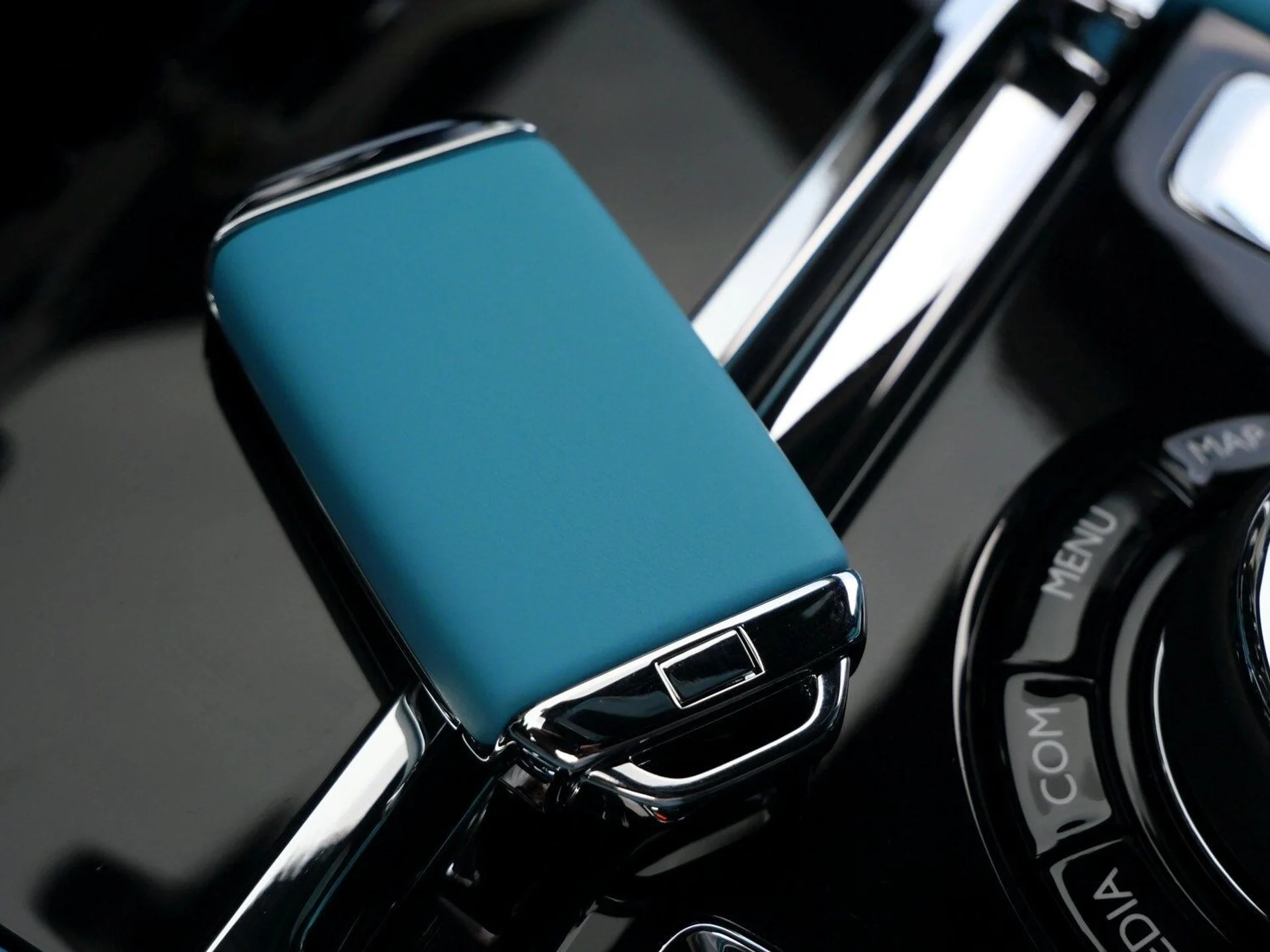 mph014_3021059149_20817375068f1c6f9d1e87abd6eea802x_7267669a44