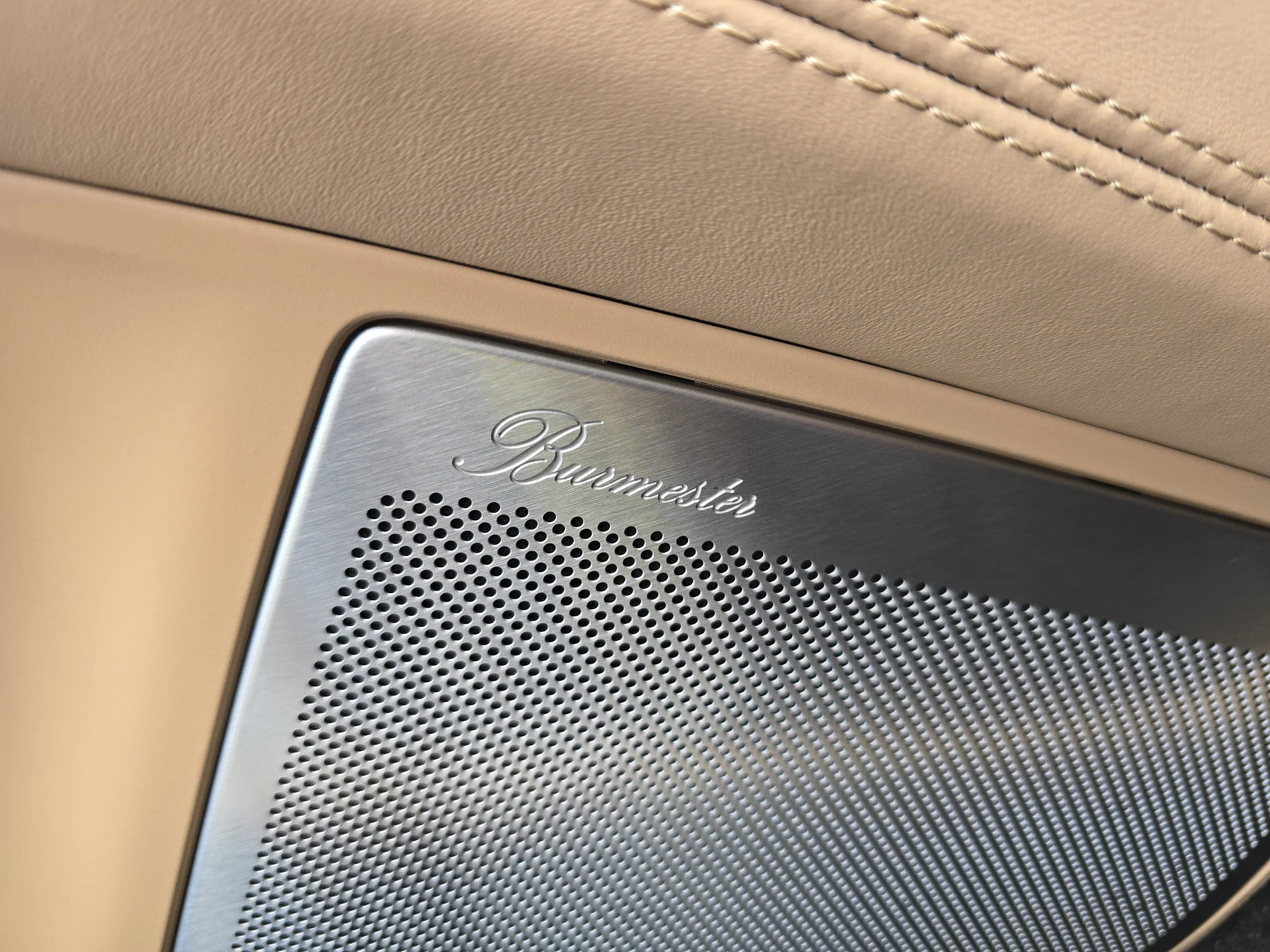 mph014_3022237434_1dc53c14cbe451c6a3e1ac20fa437049_8824c6e458