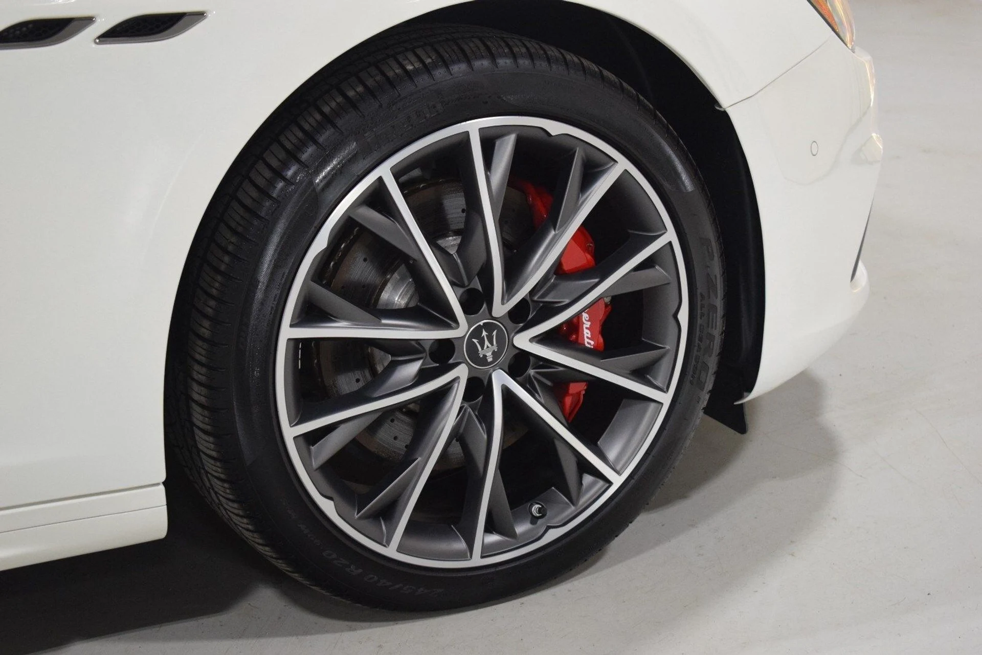 mph014_3026417385_c29e2f59b6ae69057d3b4f1915f207c9x_01aa08b3aa