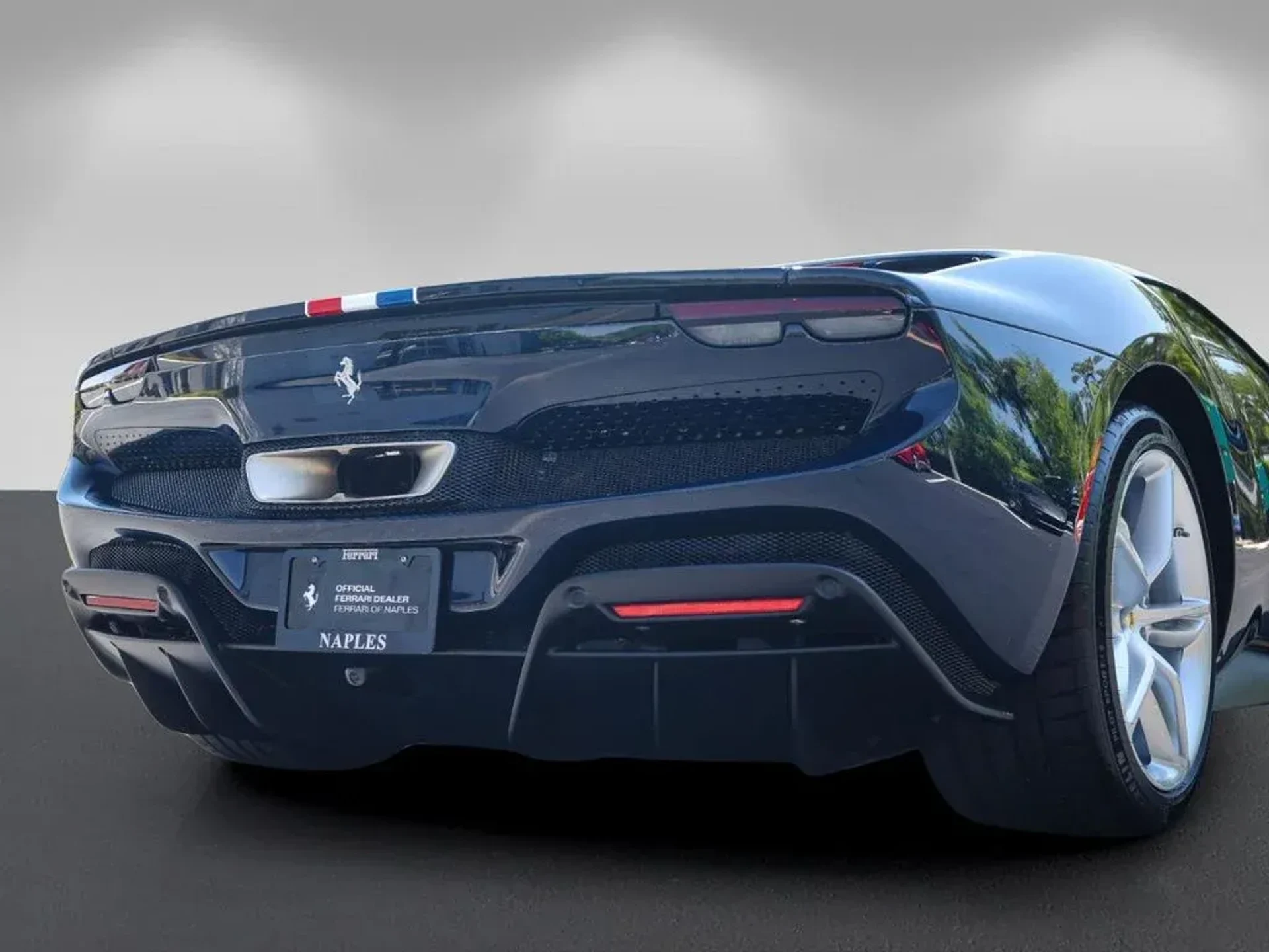 mph014_3028023355_8728feb1ac56b1512c2e1e4ff509273b_1695dd9204