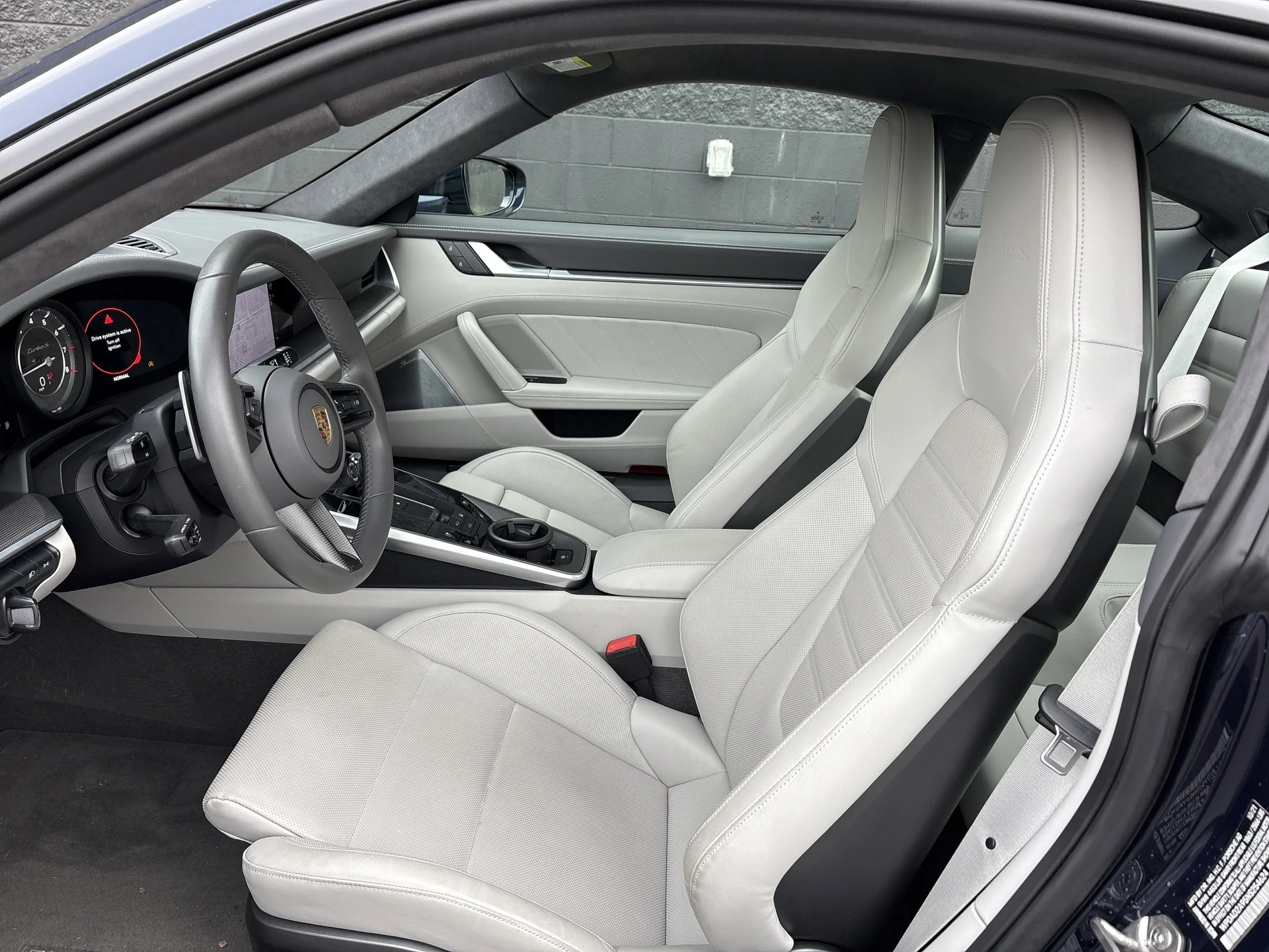 mph014_3028052843_48db0b2f9f634ac48646998582d802ca_71df0201de