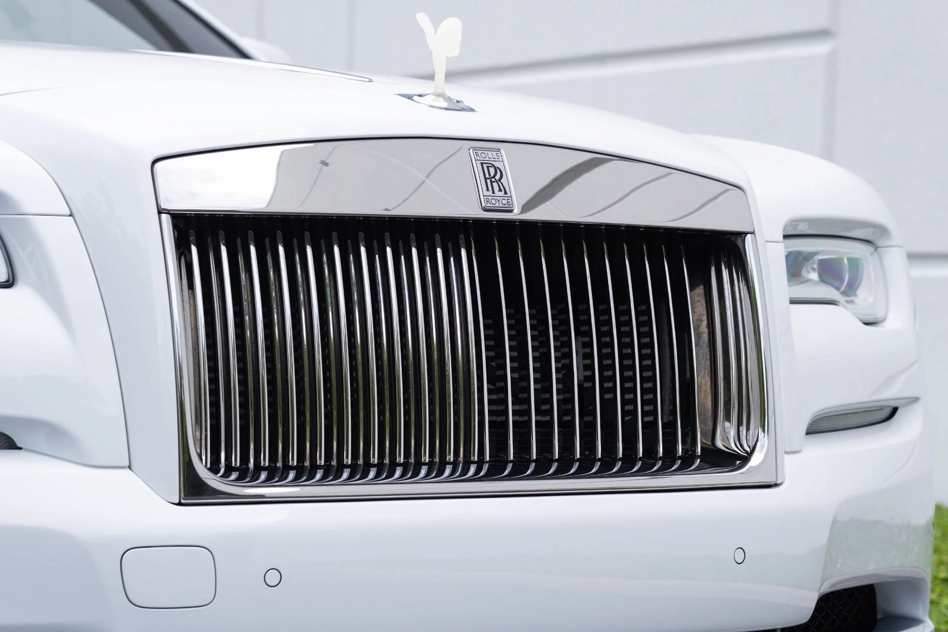 mph014_303127313_Used_2017_Rolls_Royce_Dawn_1781114248_d779d590e2