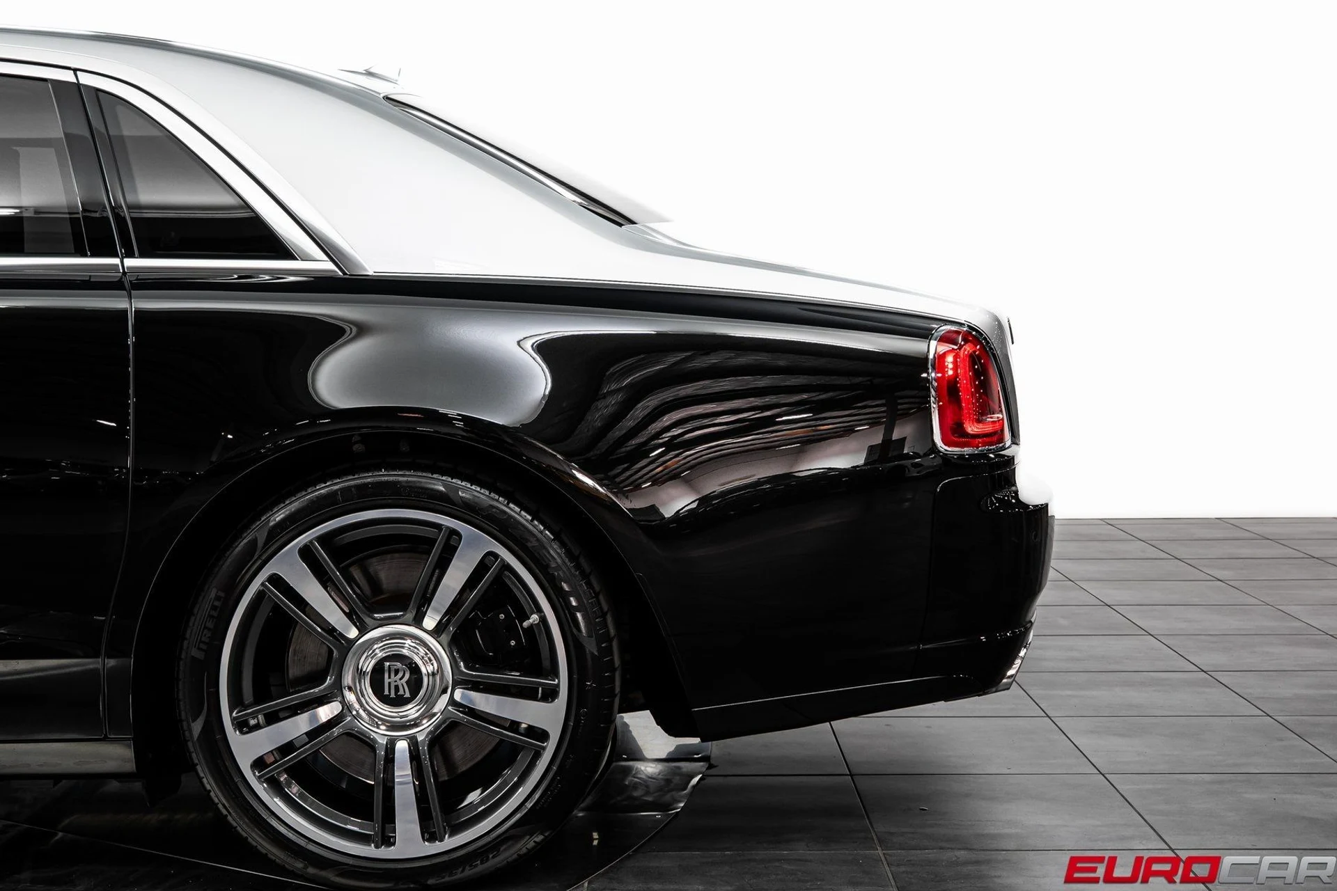 mph014_3031904625_image_15_a53dd6cb8a