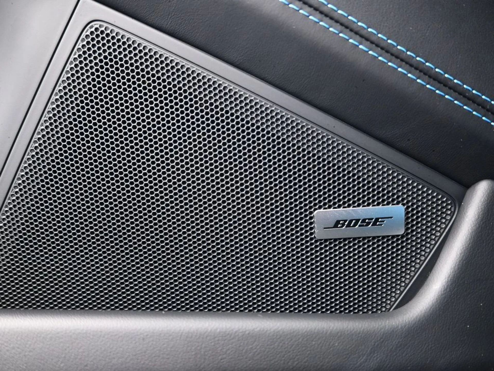 mph014_3045461095_ac3697661c2bd18abc6f927a587329ecx_34305cfa3b