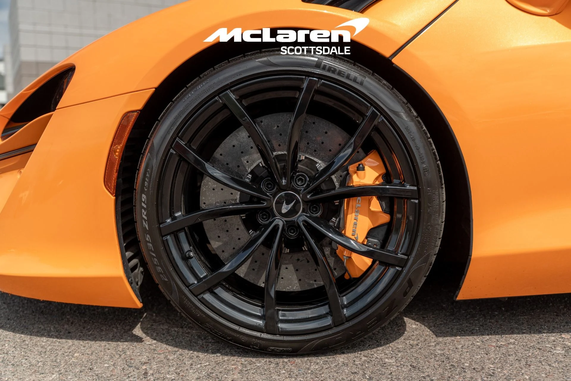 mph014_304938868_Used_2024_MCLAREN_ARTURA_1753255131_5969d47a86