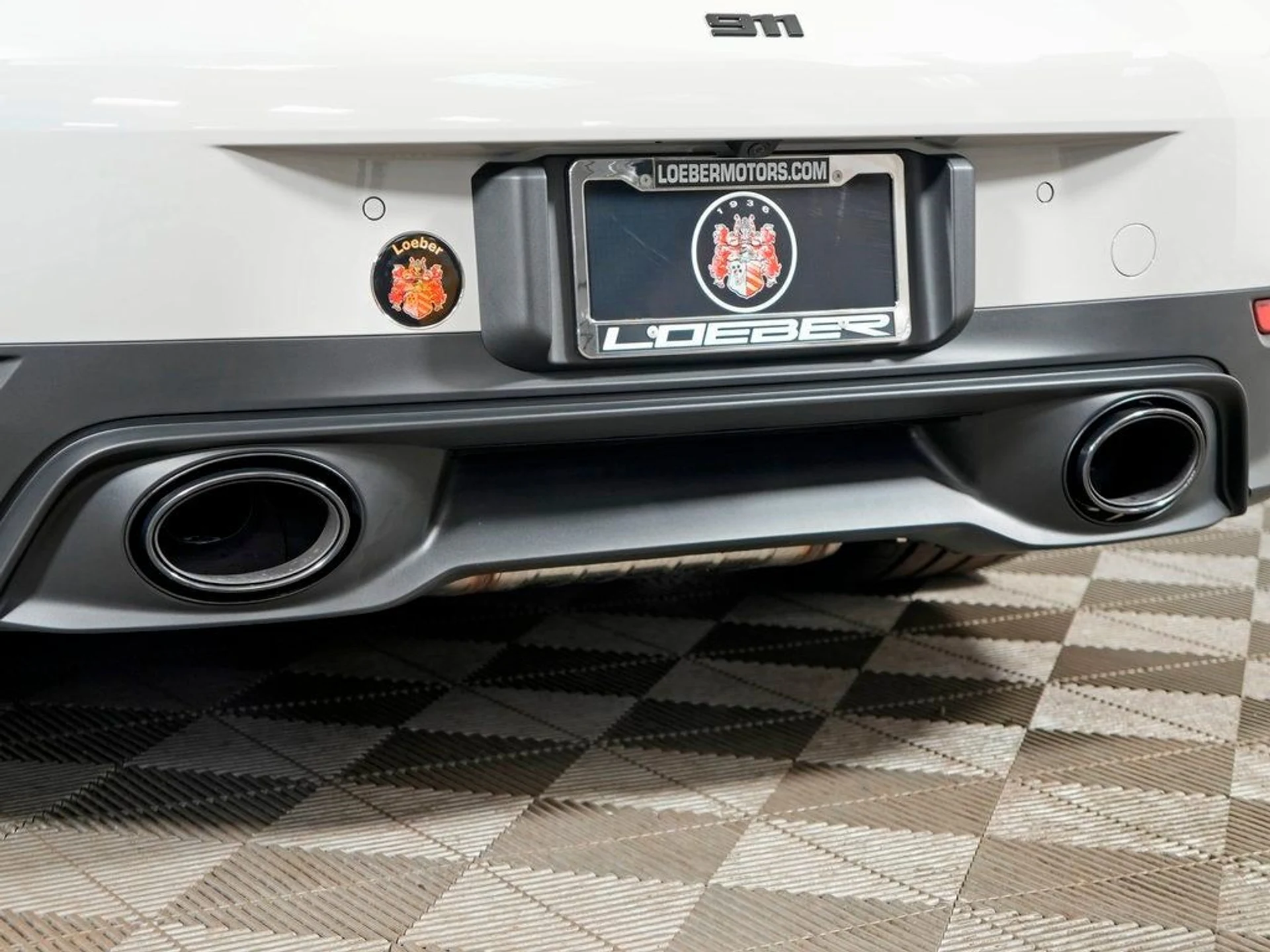 mph014_3049959320_15_a01fea2126