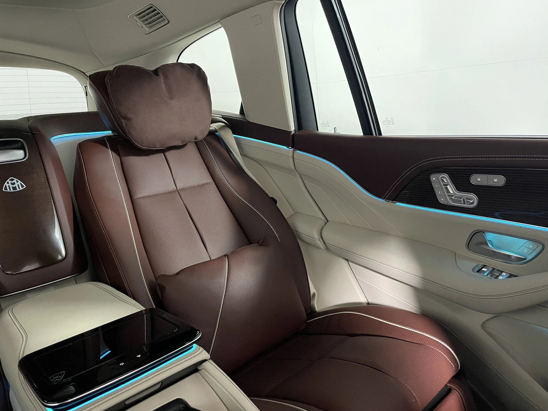 mph014_3052076867_70b1fb3b098cdab49e28cdb5a4b0badcx_92fb9dfb56