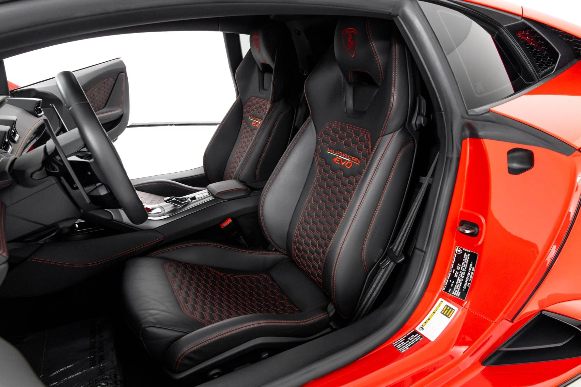 mph014_3052708059_Used_2021_Lamborghini_Huracan_EVO_1762806442_5e4630e296