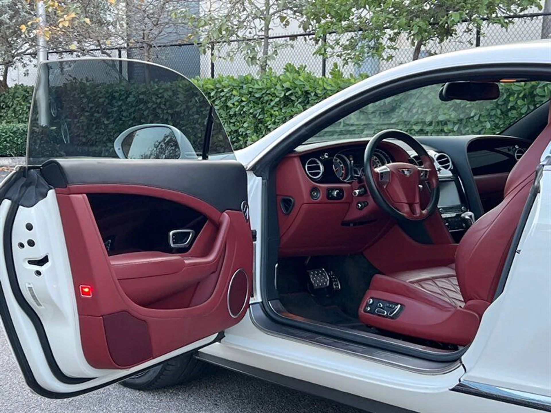 mph014_30538659_57f055e3c1_800_39c6bf8e88