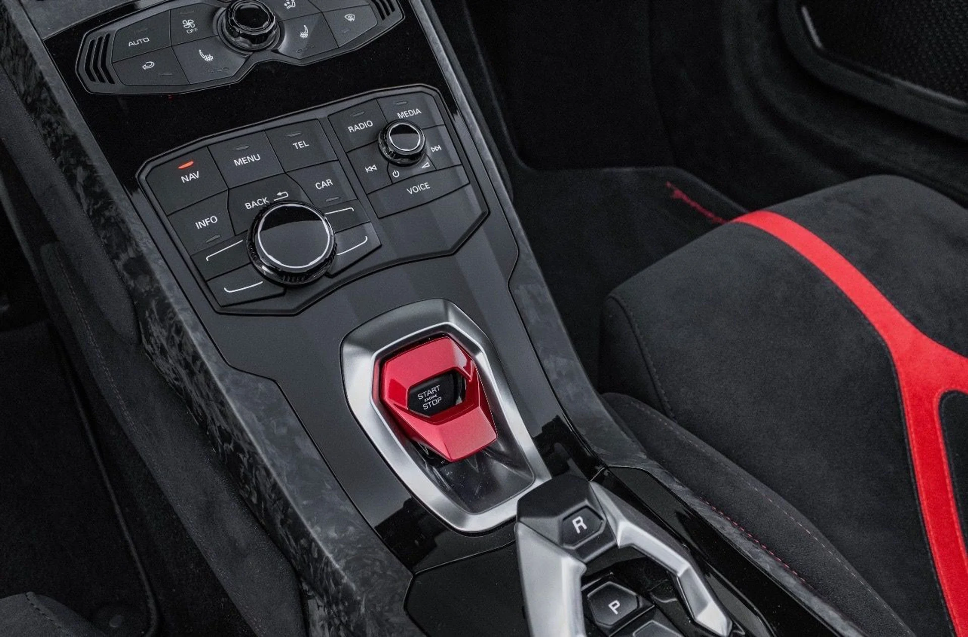 mph014_3053964363_Used_2018_Lamborghini_Huracan_LP_640_4_Performante_Spyder_1776111575_f35de7687a