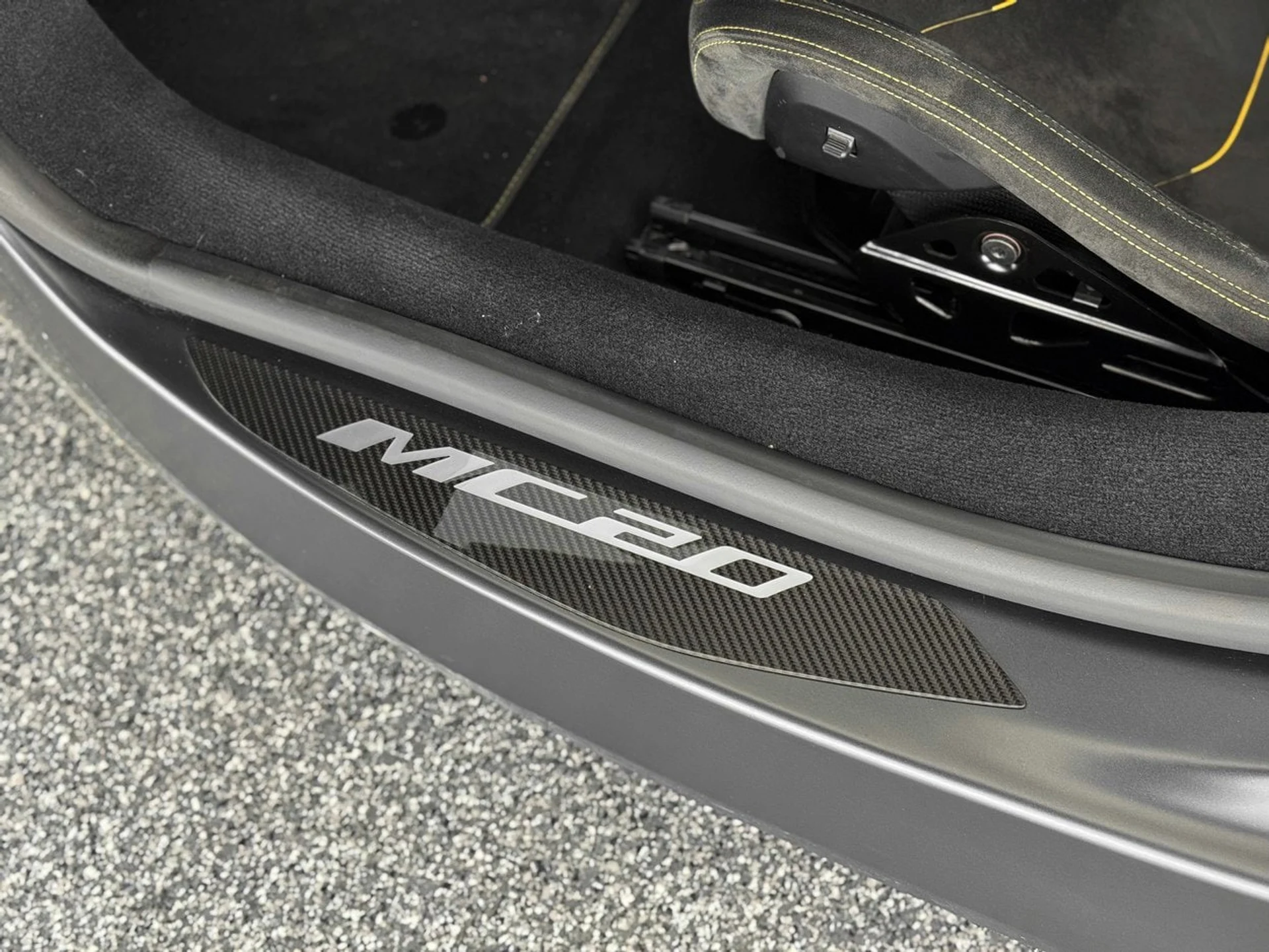 mph014_3056618970_5badda52661d543f79daf444da2b982ex_a33a150961