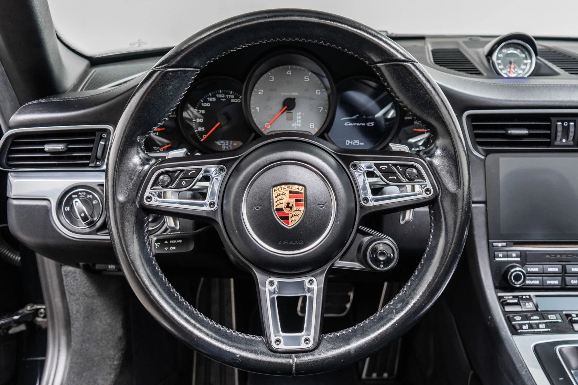 mph014_3060256828_Used_2017_Porsche_911_Carrera_4_S_Cabriolet_1788469959_dd96b3c93e