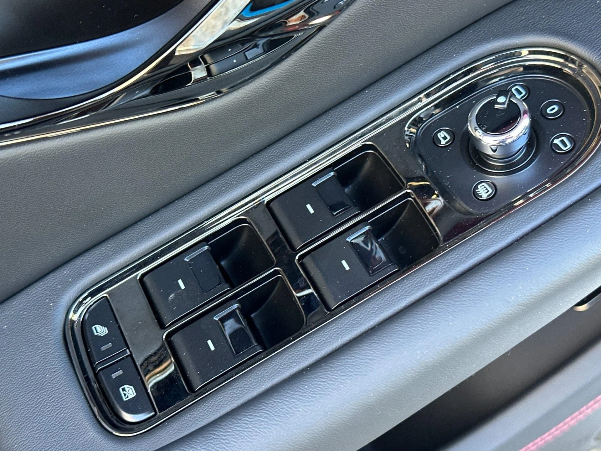 mph014_3060340076_New_2026_Bentley_Continental_GT_1761314847_a1a1e87706