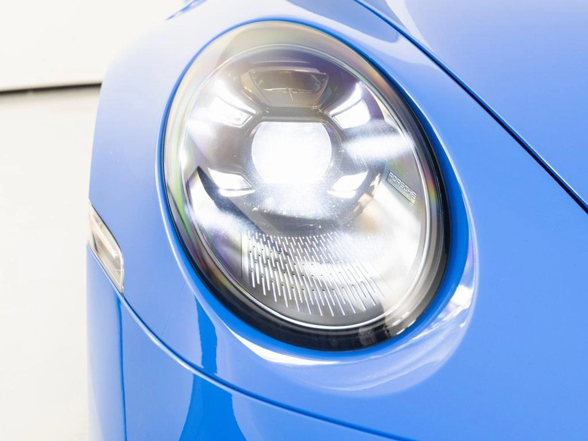 mph014_3061851154_t3h_Ut1ig_Ea9qr_Y5_Dn_w_Zf_W4_E2e_M_0601b2eb3d