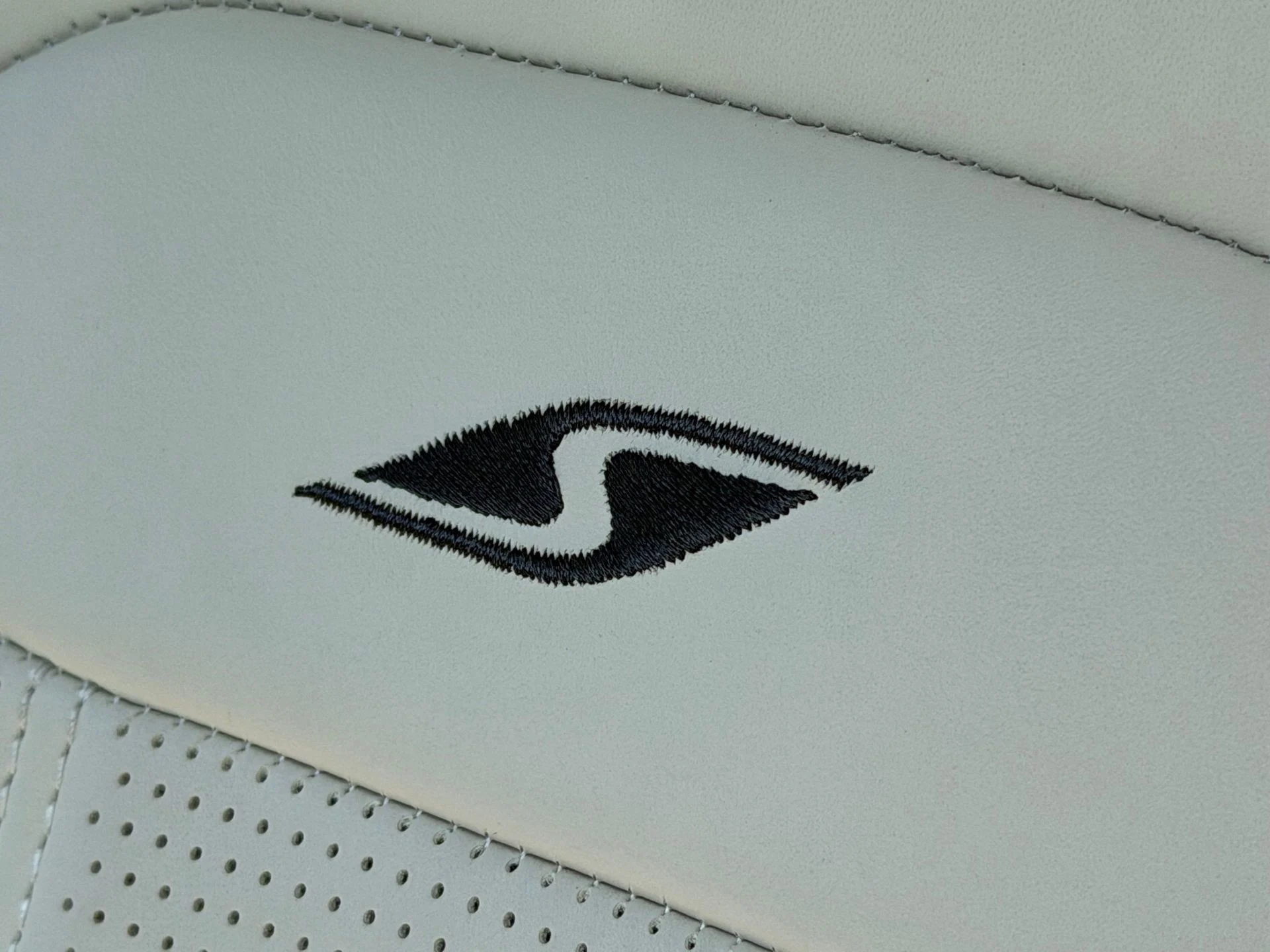 mph014_3068125502_173969eadbc44544a6fb15d46caf3eb3_4a756a85f1