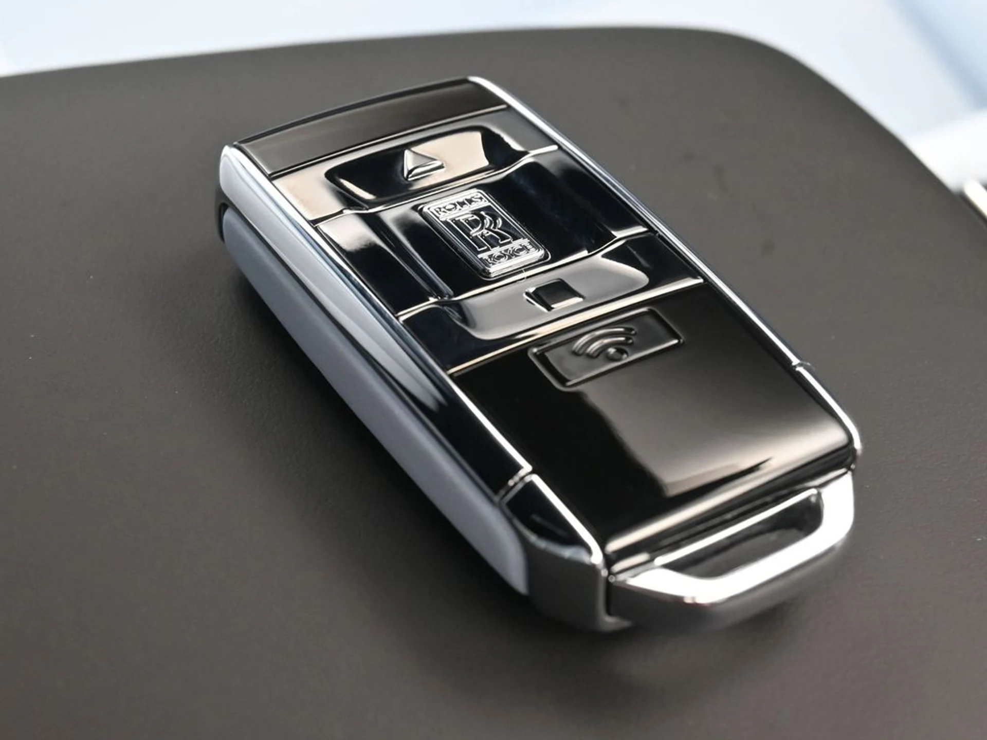 mph014_3069550424_7d1e9a574b45ff3101bc3f1816cabb93x_545bf23a0d