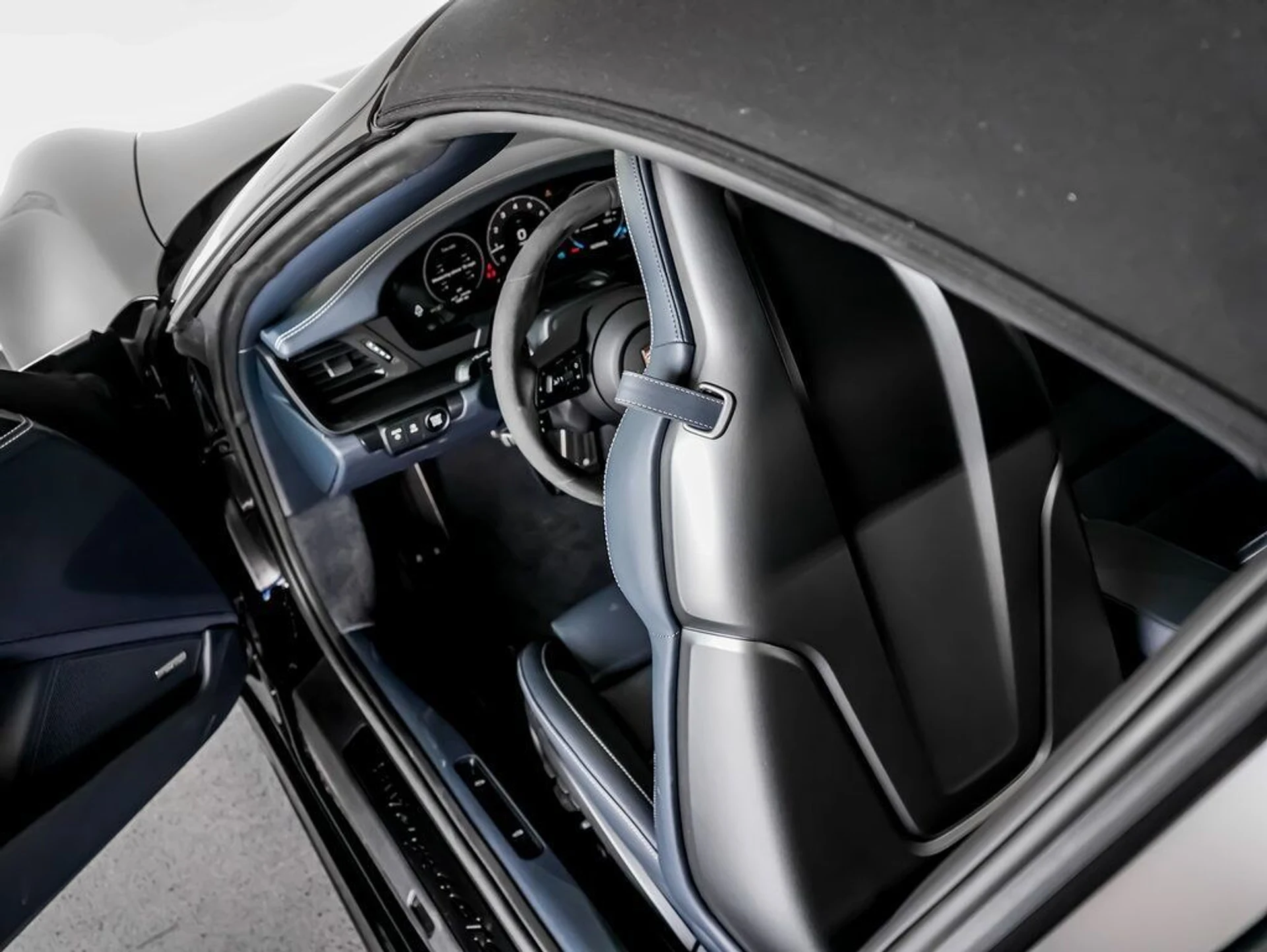 mph014_3072243419_4f673be14f7331cca4182dc150a9e134_03972981f9