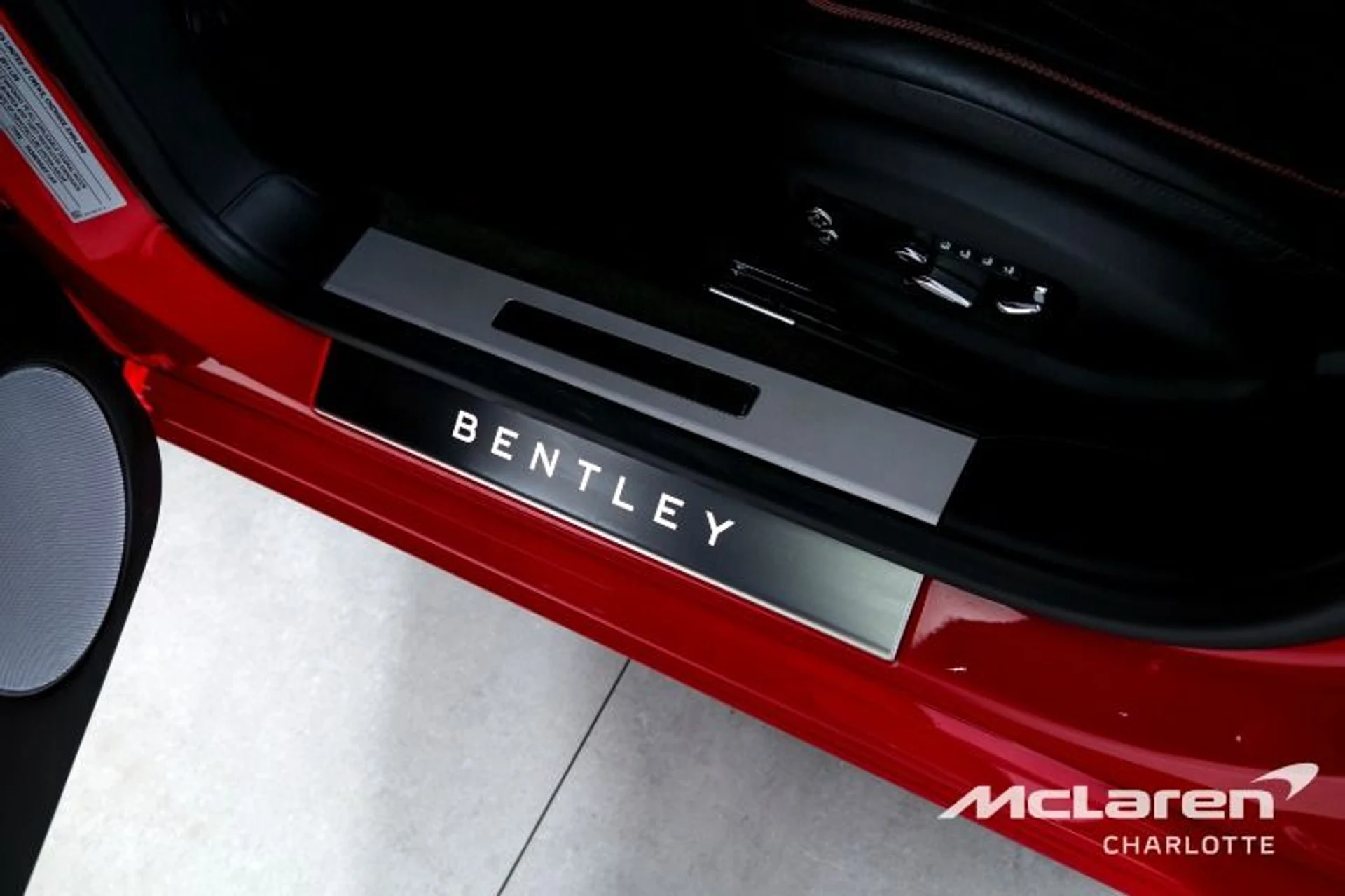 mph014_3076418538_Used_2021_Bentley_Flying_Spur_W12_c4ca47f00c