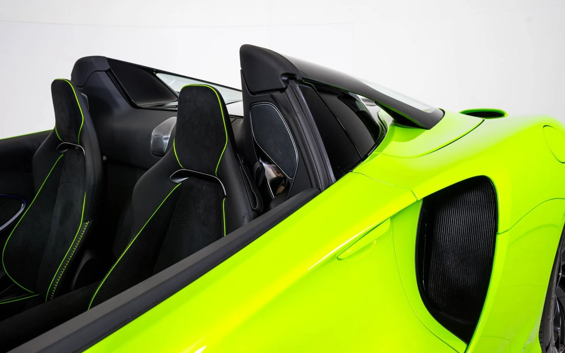 mph014_3079007806_b3475894d53a2adb47e6a10d27df3c7bx_06276f19a8