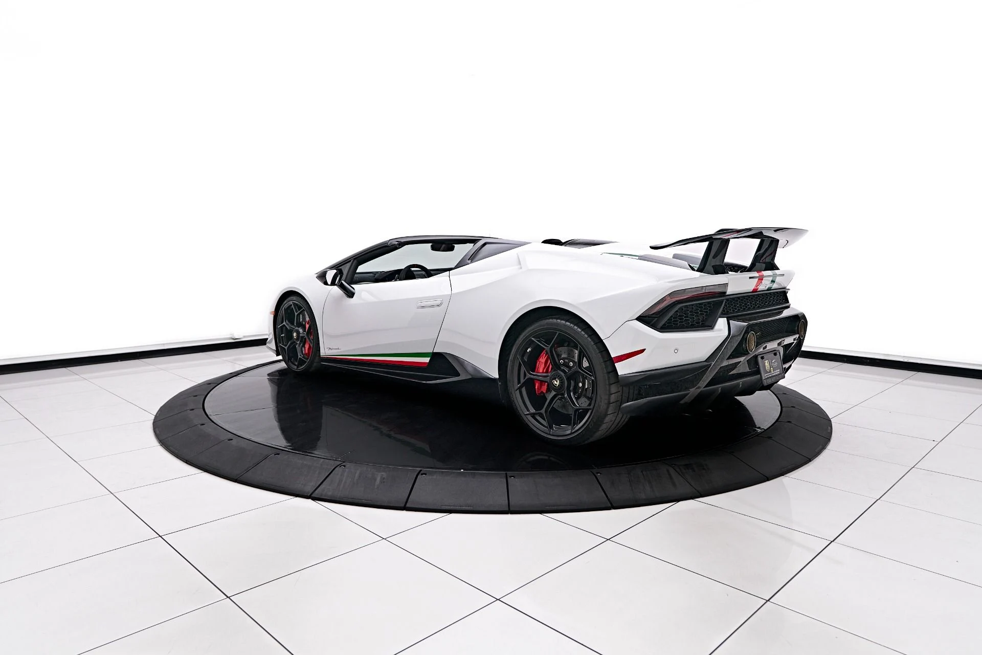 mph014_3080286191_Used_2018_Lamborghini_Huracan_Performante_1754074926_12d81c375e