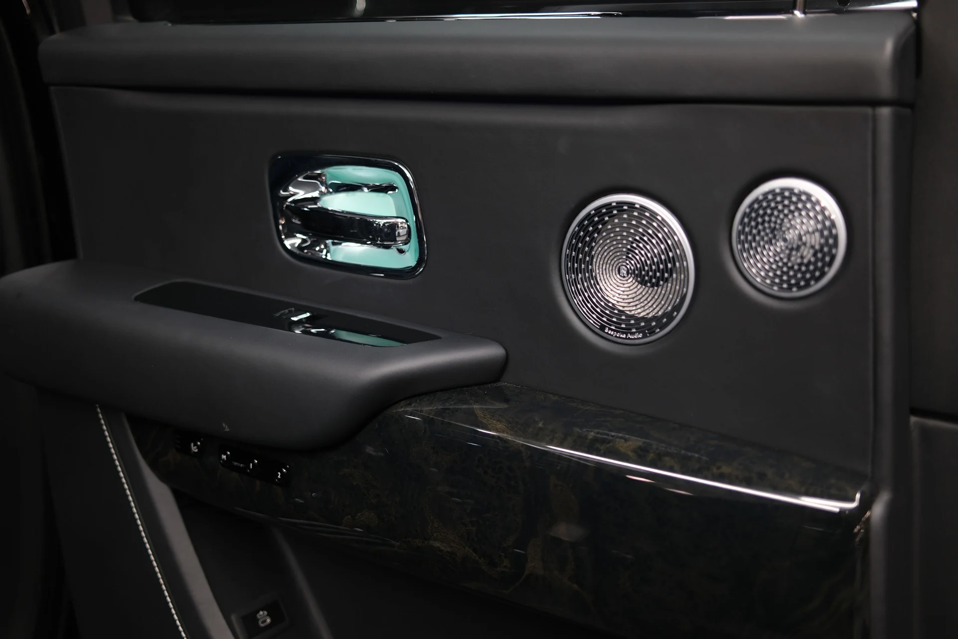 mph014_3080677706_92713c53_c3cd_4fc6_9f56_cf1f6c72139d_31f527b10a