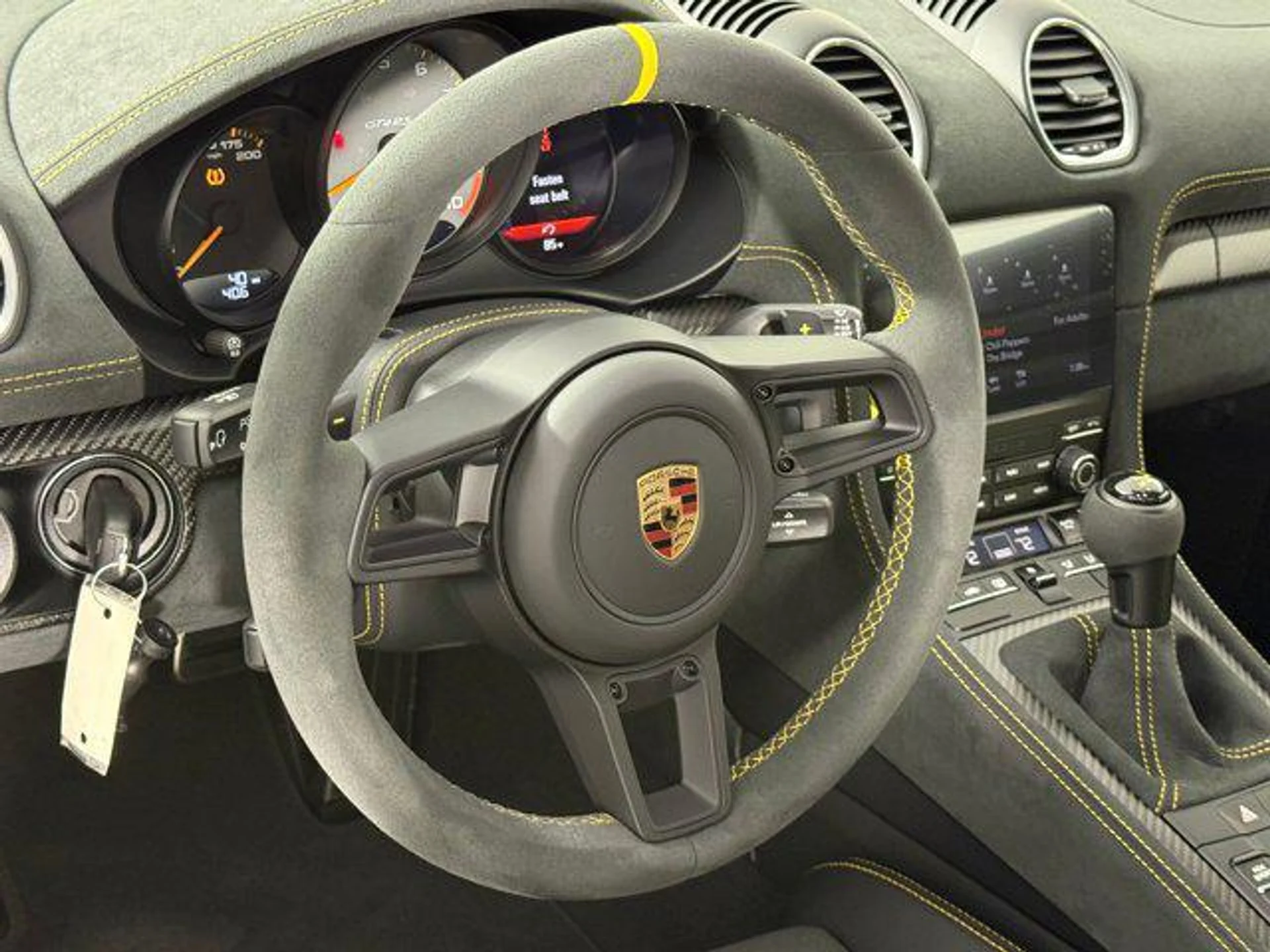 mph014_3084872363_2_Rggu_M_4_5bkl_Y_Ngsx_Ce_VL_8_M1_o_1b1d55c300