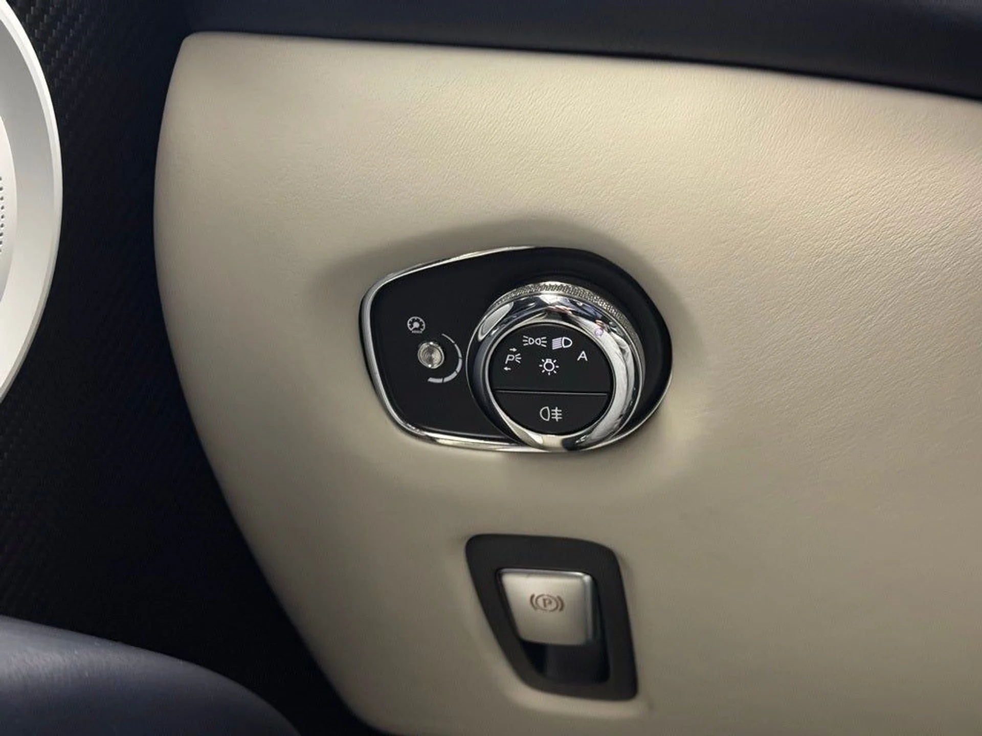 mph014_3092953371_15_316cccc4ec