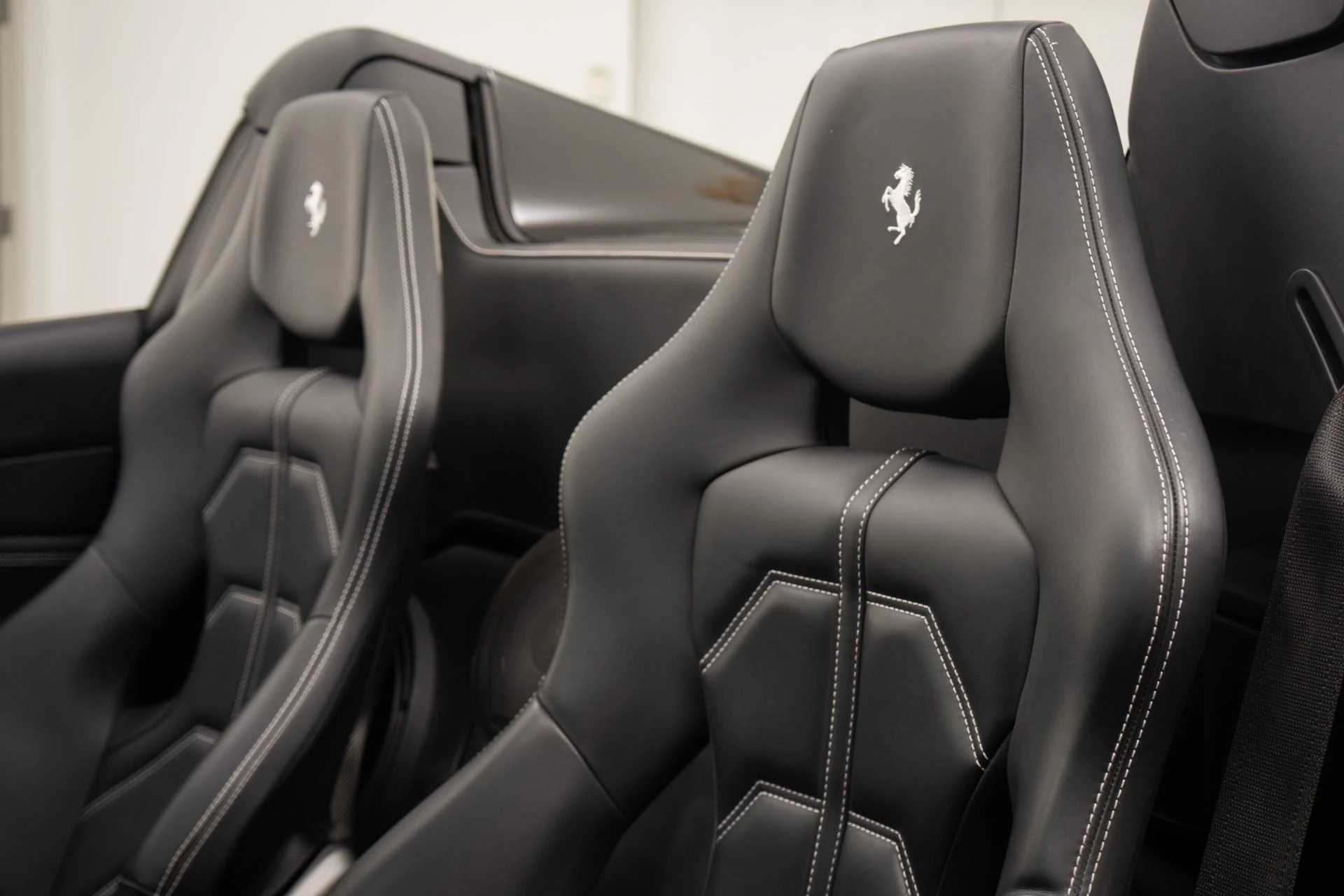 mph014_3098577298_Used_2018_Ferrari_488_Spider_Extensive_Carbon_Fiber_Trim_Low_Miles_1776720034_7d61ffbb75