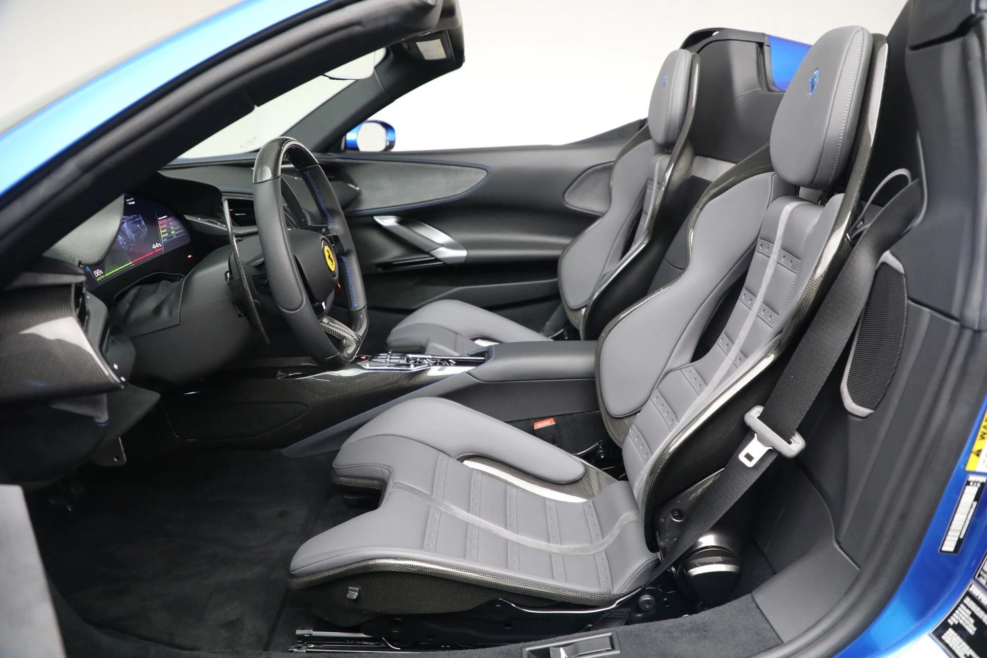 mph014_3103640308_Used_2024_Ferrari_SF_90_Spider_1759497010_9f3e44645e
