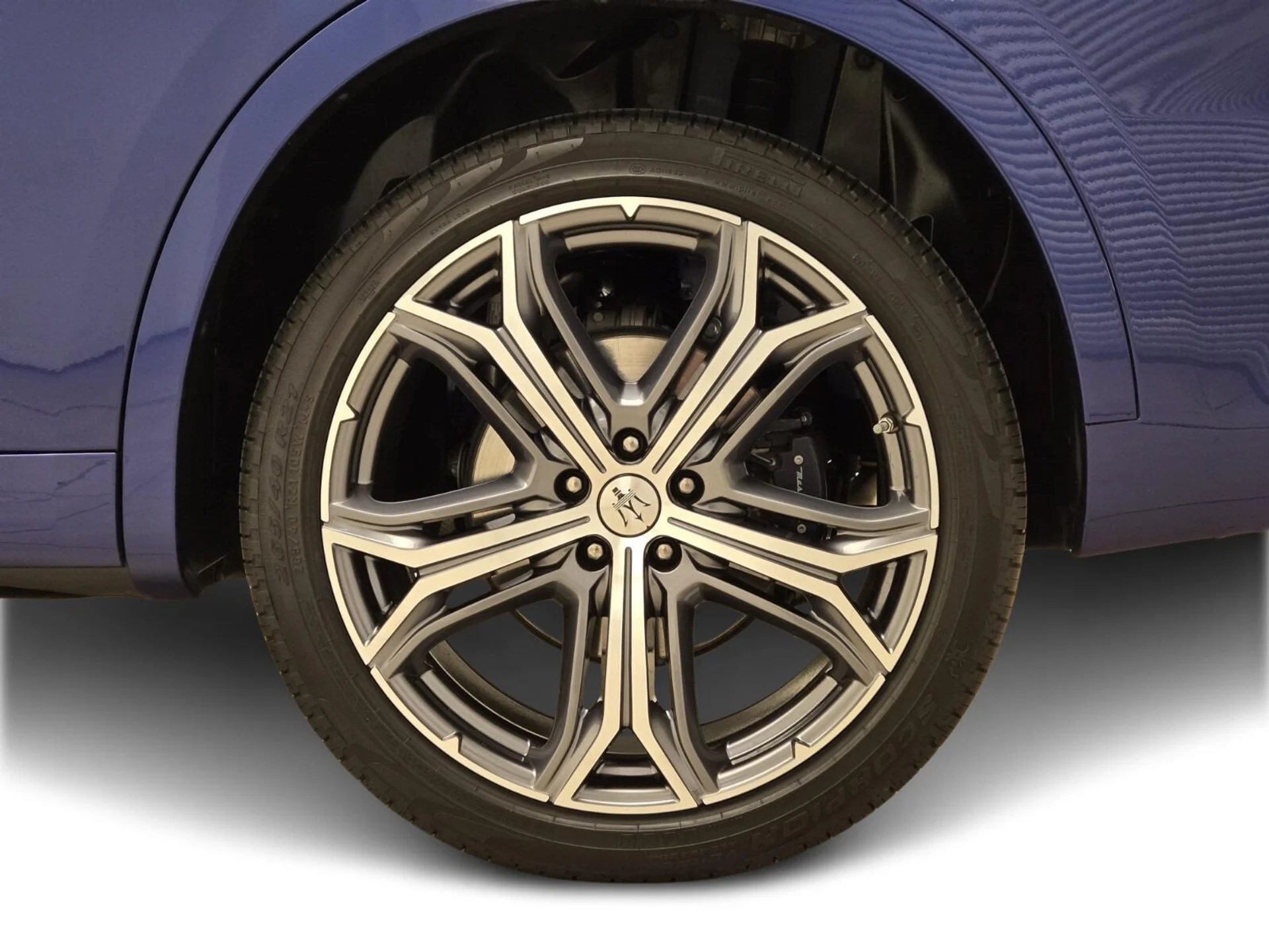 mph014_3120389480_Used_2022_Maserati_Levante_GT_1753425537_ae38449e78