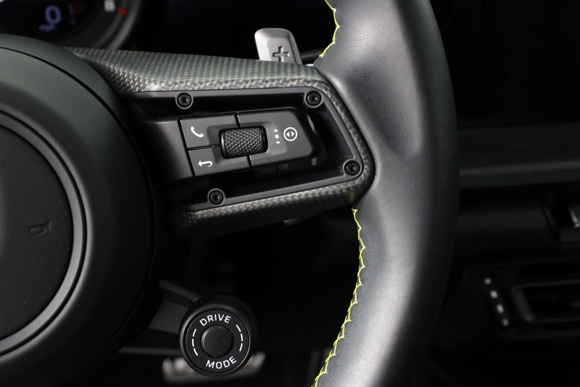 mph014_312416885_a36c500b0cb6057379f08e0be279f994_50c3768fb7